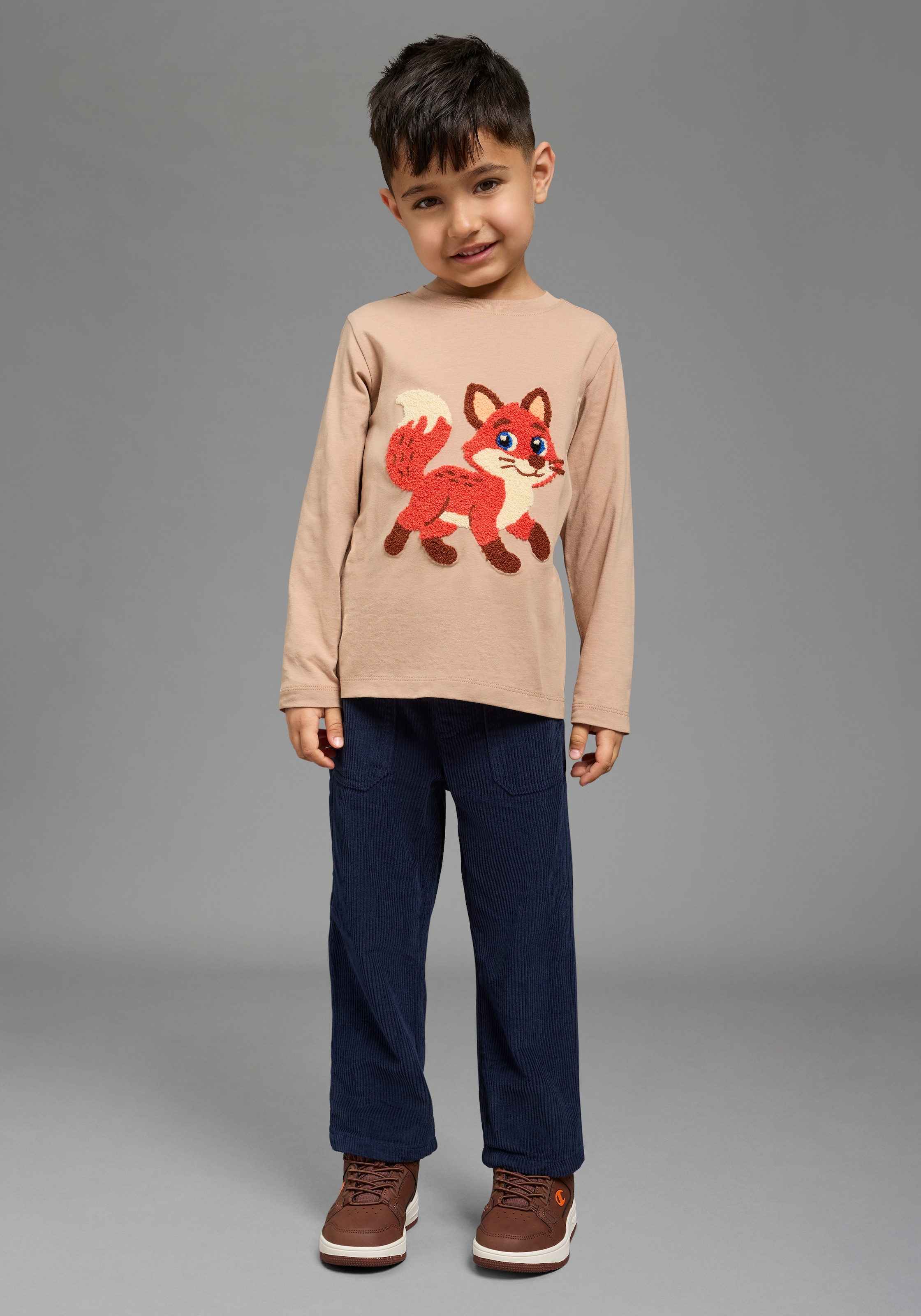 KIDSWORLD Langarmshirt »Shirt mit grosser Fuchs Frottee-Applikation« hüftlange Basic-Passform, Langarm-Design, mit Stickerei