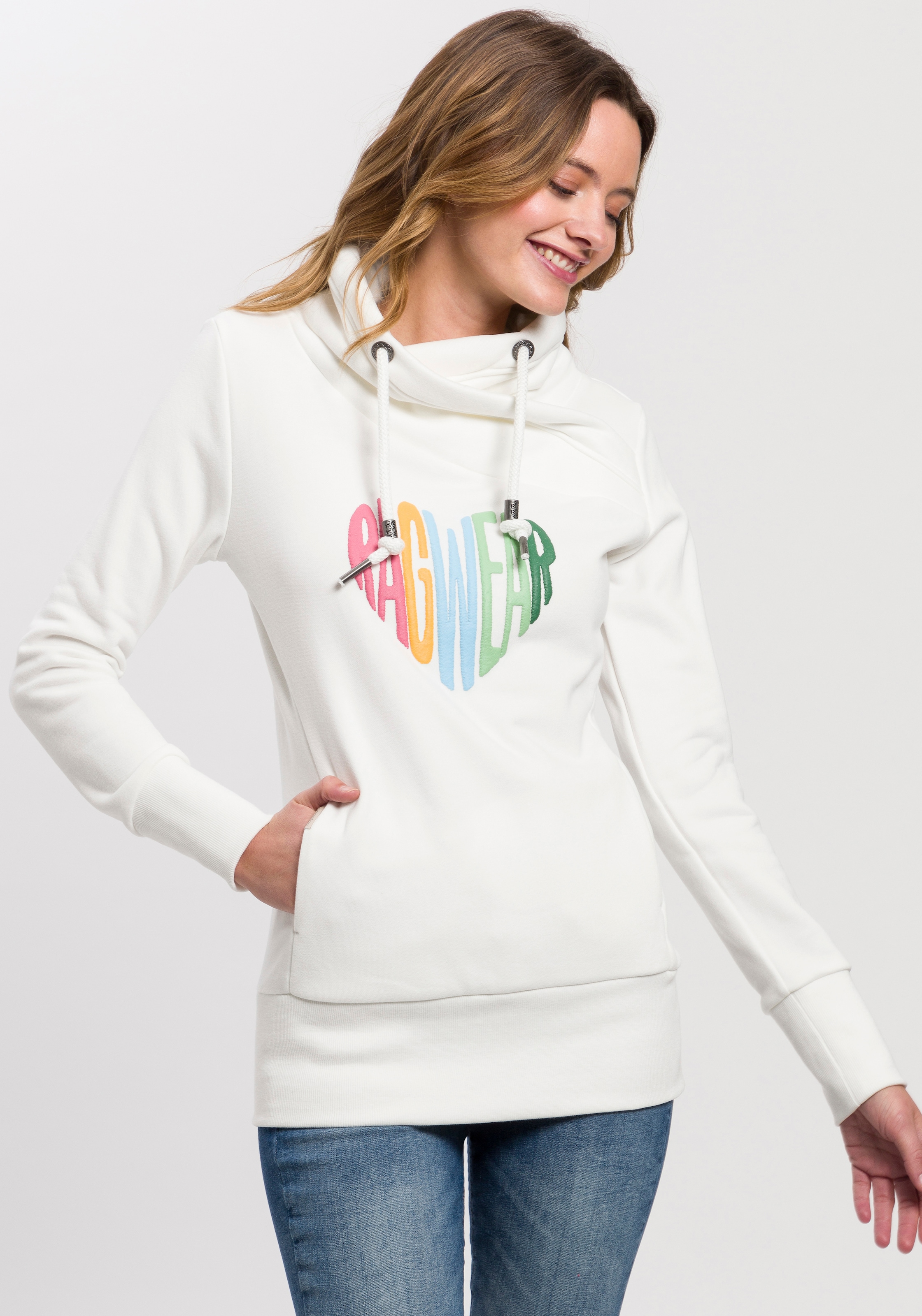 Ragwear Sweater »NESKA LOVE O«, mit asymetrischem Schalkragen im Rainbow Pride-Design