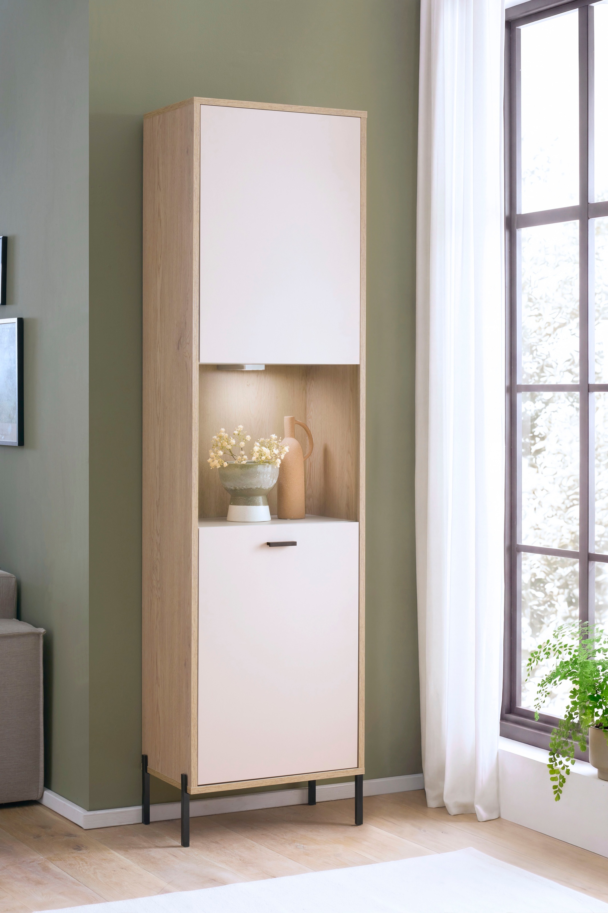 Home affaire Vitrine »Fredericia, moderner Hochschrank,Glasvitrine in Kaschmir, Standvitrine« zeitlos, schwarze Metallgriffe und -füsse, ausreichend Stauraum
