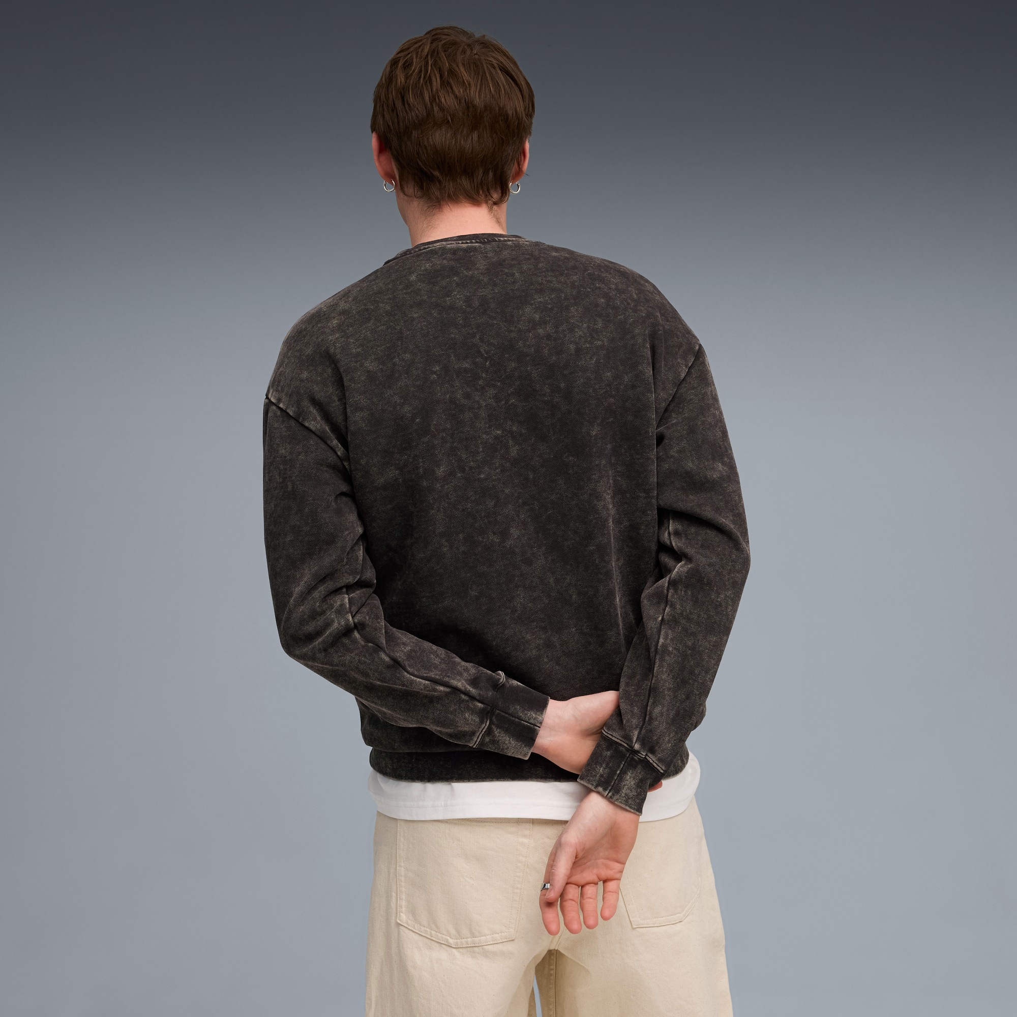 PUMA Langarmshirt »ESS ELEVATED RELAXED WASH CREW FL«