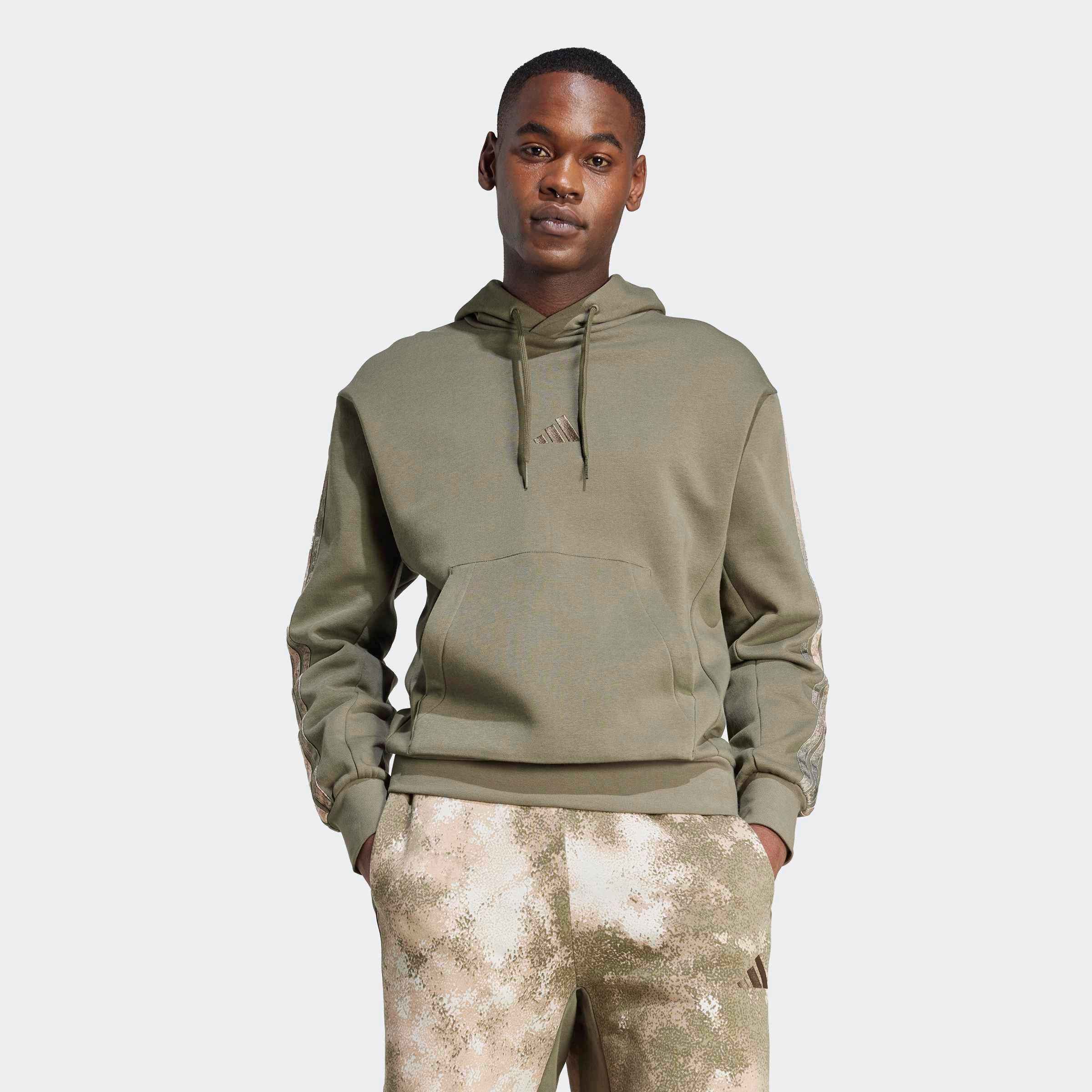 Image of adidas Sportswear Kapuzensweatshirt "AOP COLOURBLOCK HOODIE"