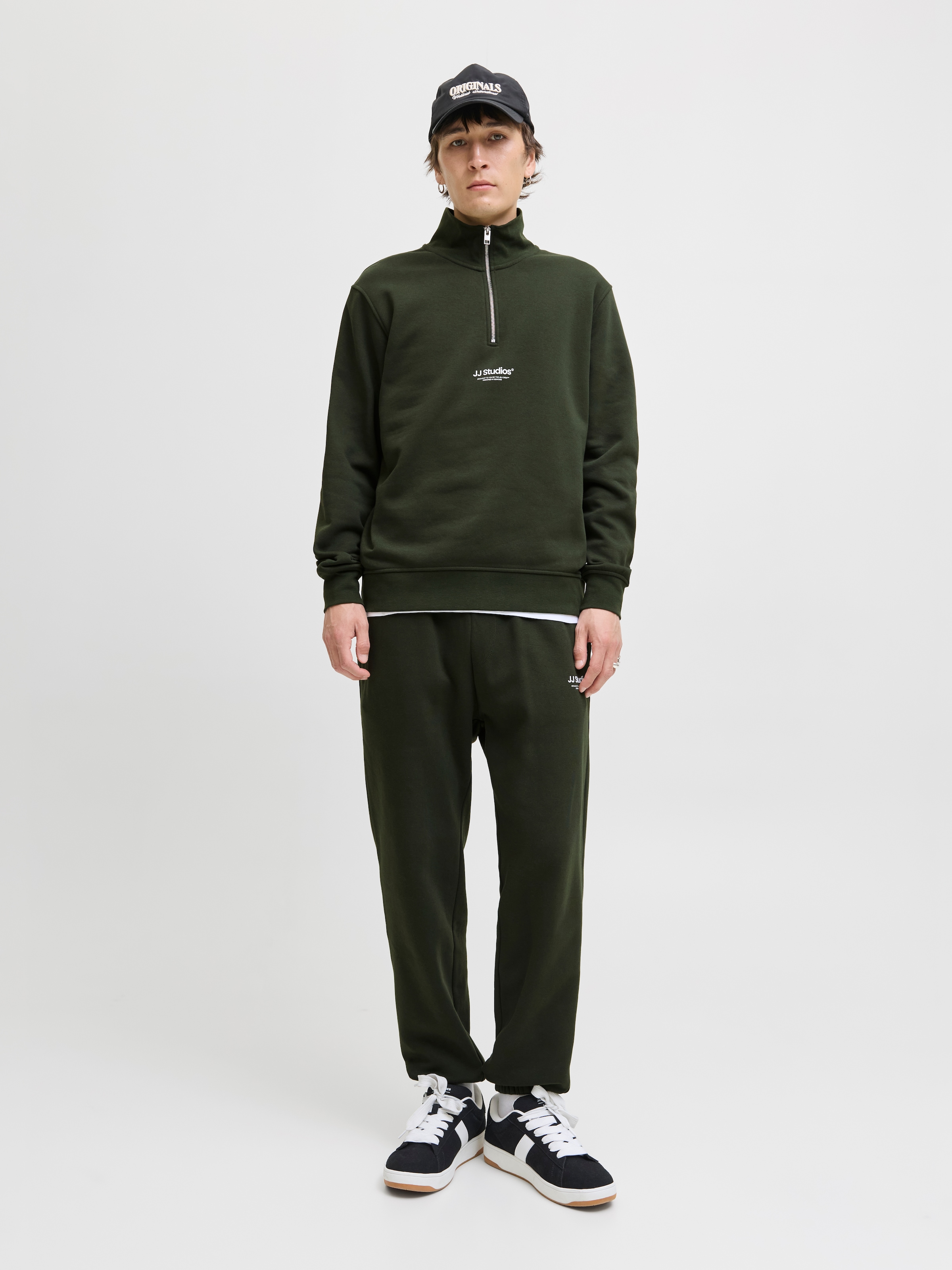 Jack & Jones Sweatshirt »JJESOHO SWEAT QUARTER ZIP HN NOOS«, Baumwollmischung, relaxed fit

