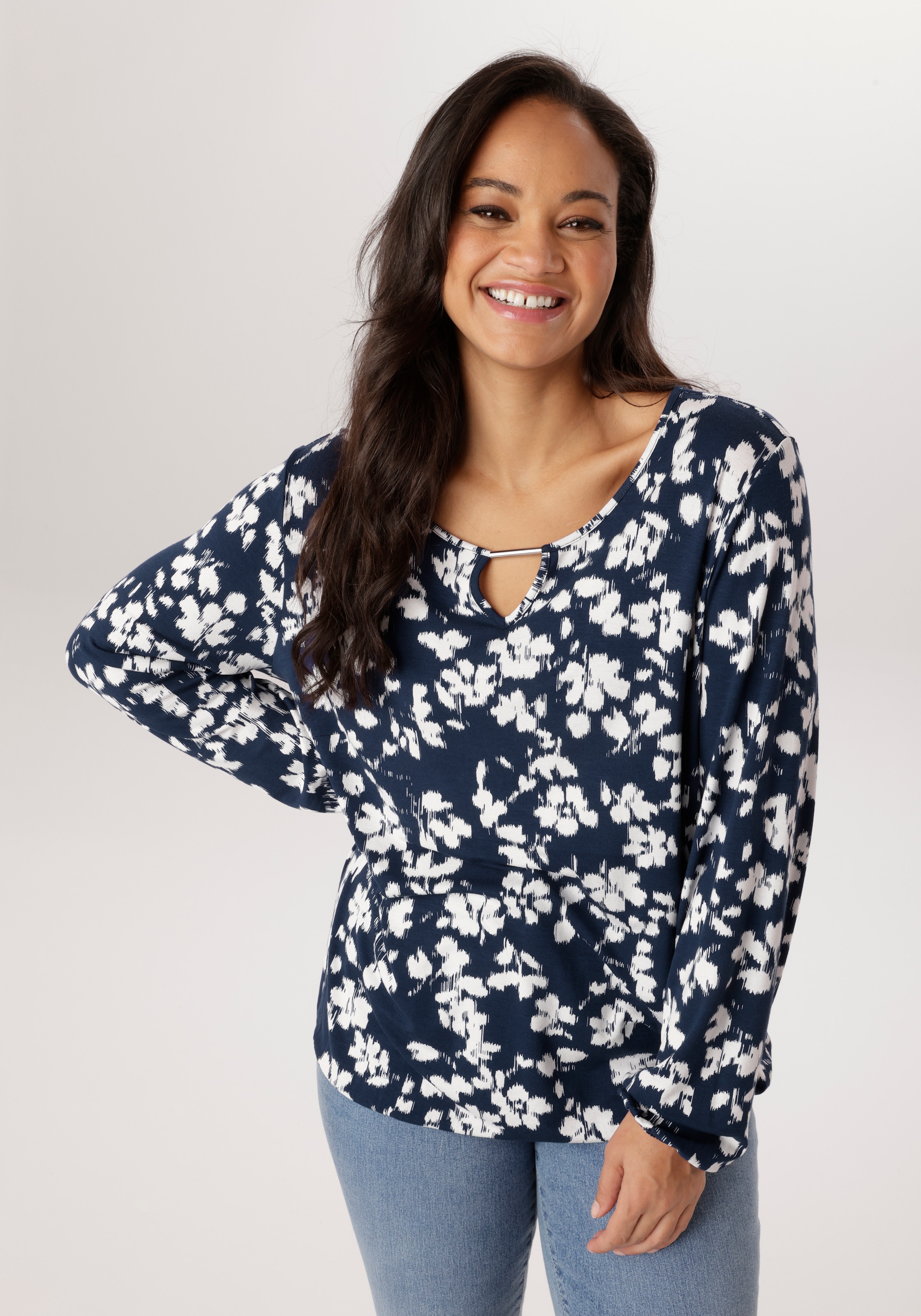 Image of Aniston PLUS Langarmshirt aus weich fliessender Viskose