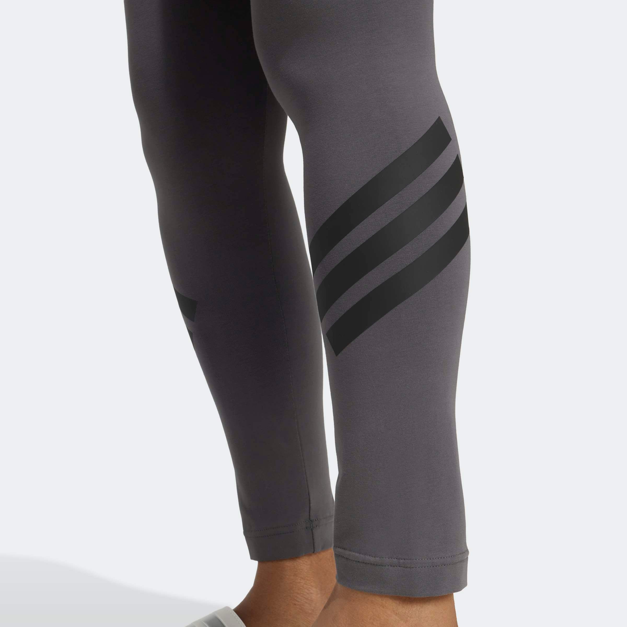 adidas Sportswear Trainingstights »W FI 3S LEGGING«  sportlicher Stil, für Sport und Freizeit, weiches Material