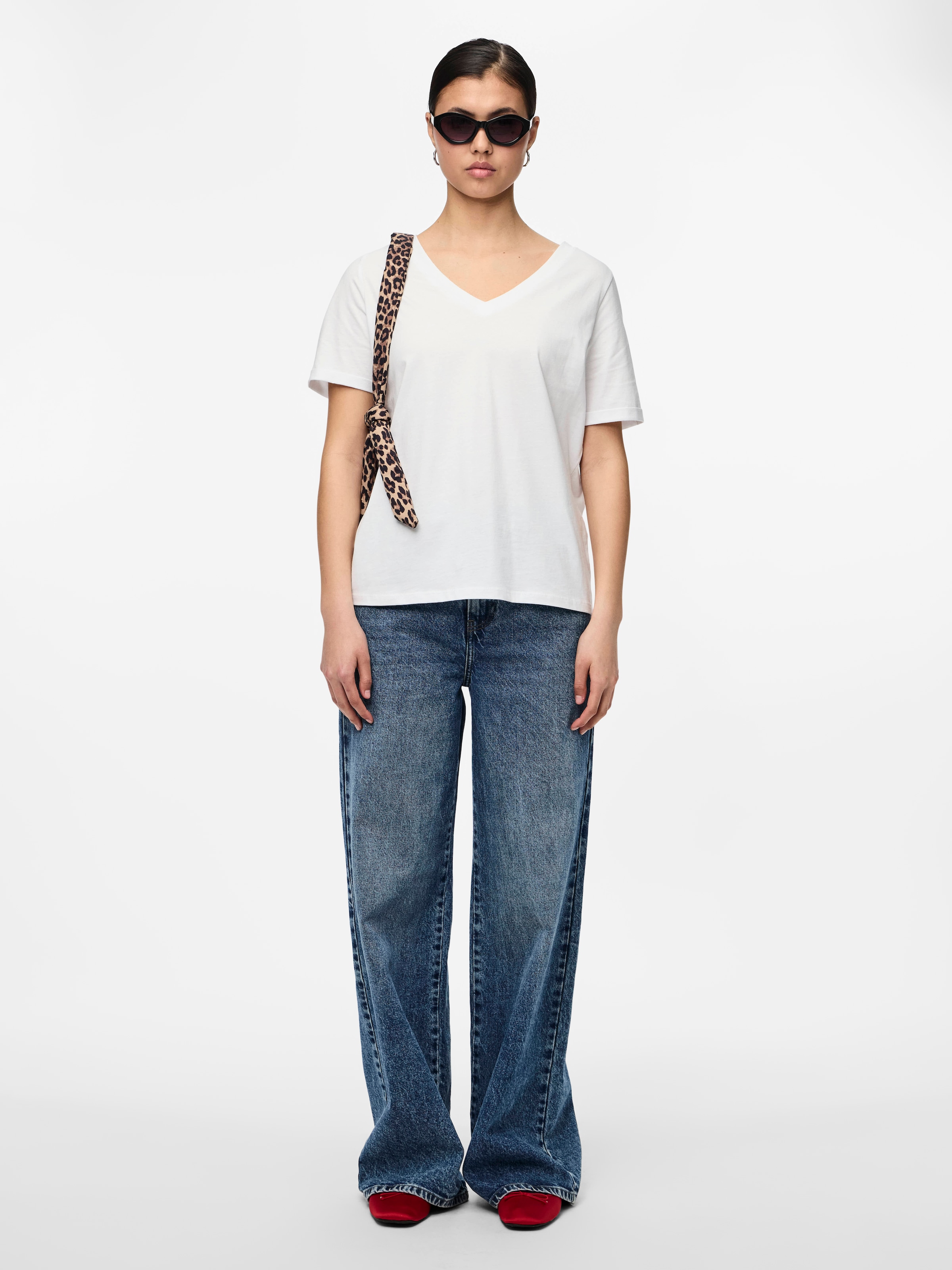 pieces T-shirt à manches courtes »PCRIA SS V-NECK SOLID TEE JRS NOOS BC« Baumwolle, regular fit