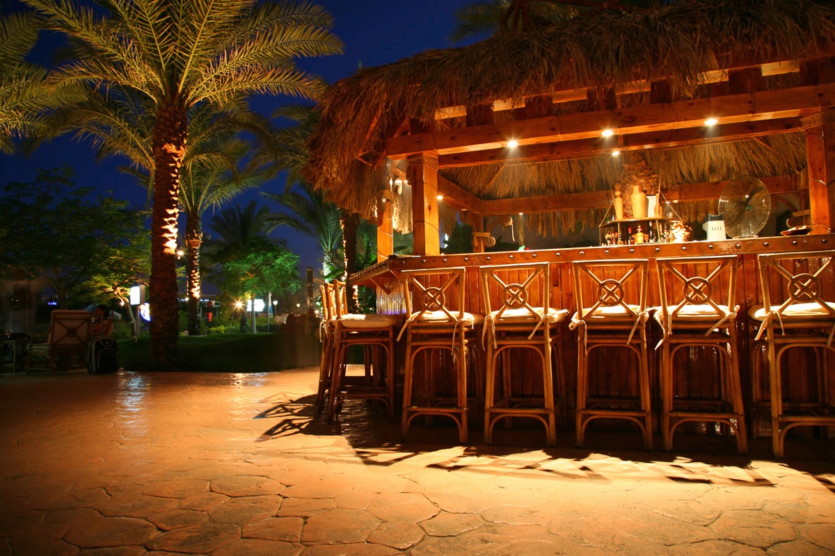 Image of Papermoon Fototapete »Bar am Strand«, Vliestapete, hochwertiger Digitaldruck, inklusive Kleister bei Ackermann Versand Schweiz