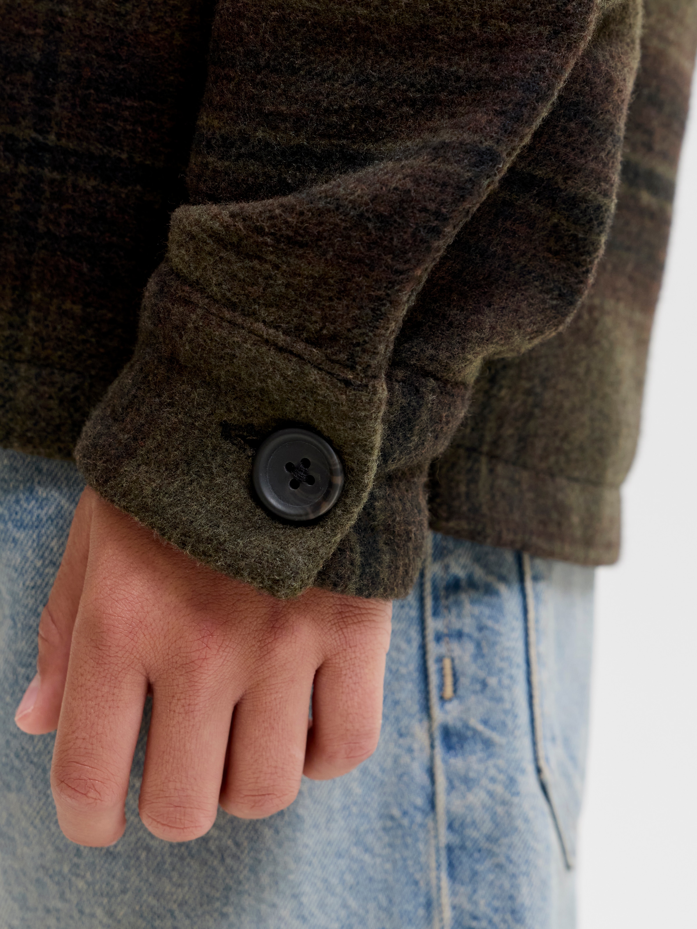 Jack & Jones Junior Langarmhemd »JJESOHO OLLIE OVERSHIRT LS SN JNR« Materialmix, locker geschnitten