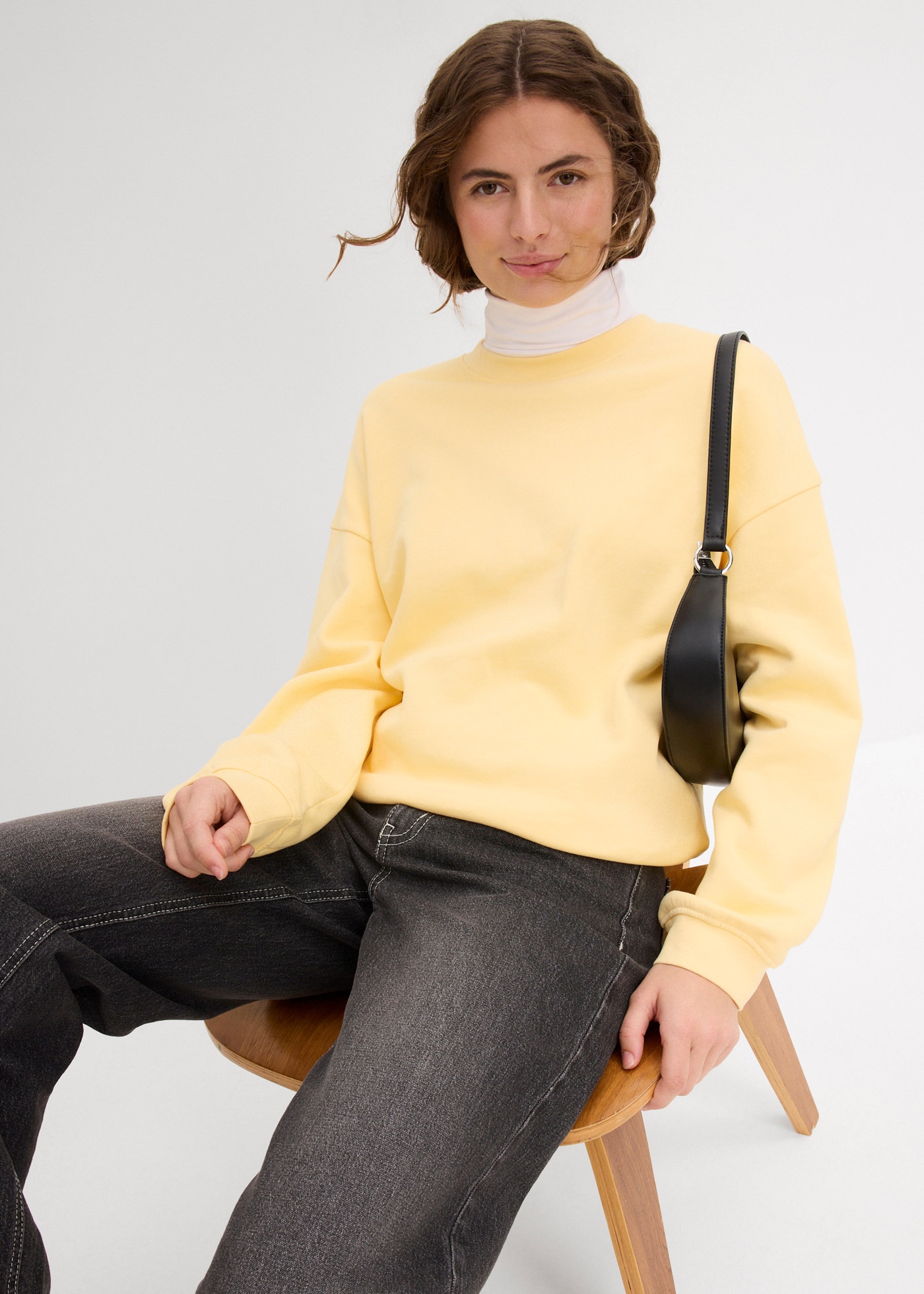 bonprix Sweat-shirt , coupe oversize, en pur coton, bords élastiques
