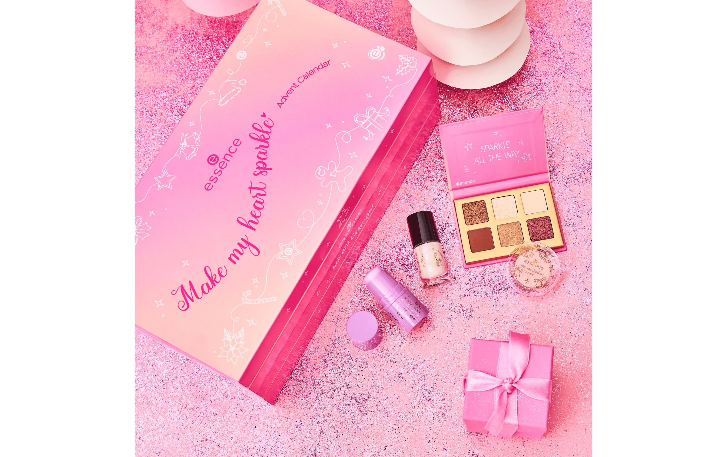 Essence Adventskalender »Make my heart sparkle 2024«, für Erwachsene