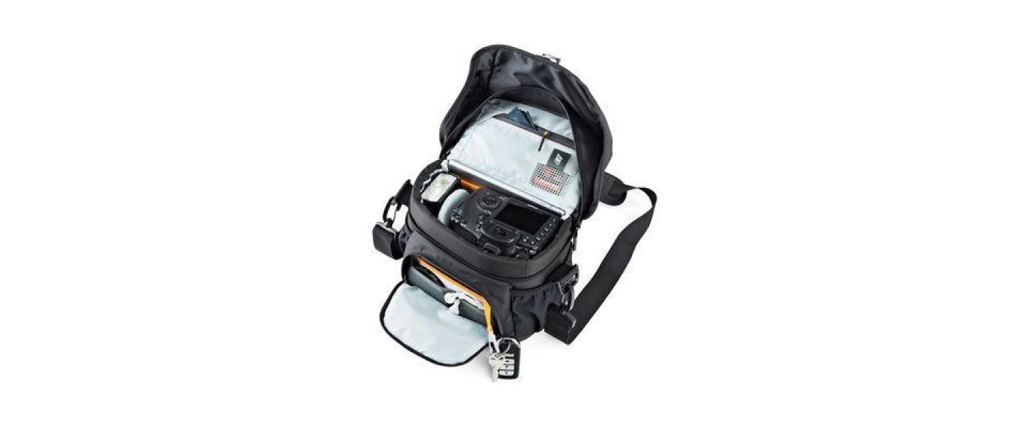 Lowepro Kameratasche »Nova 140 AW II Schwarz«