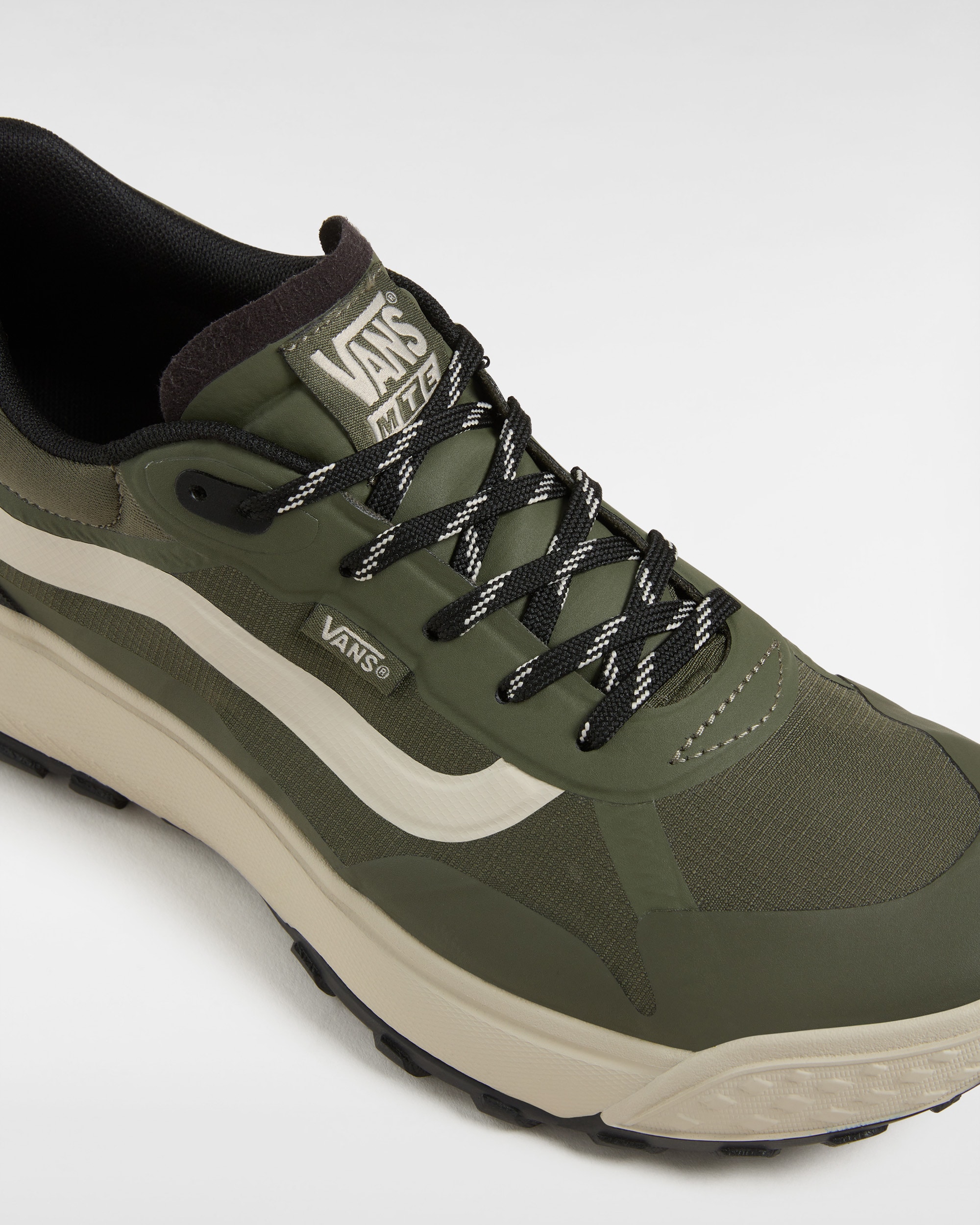Vans Sneaker »MTE Crosspath«, wasserabweisend
