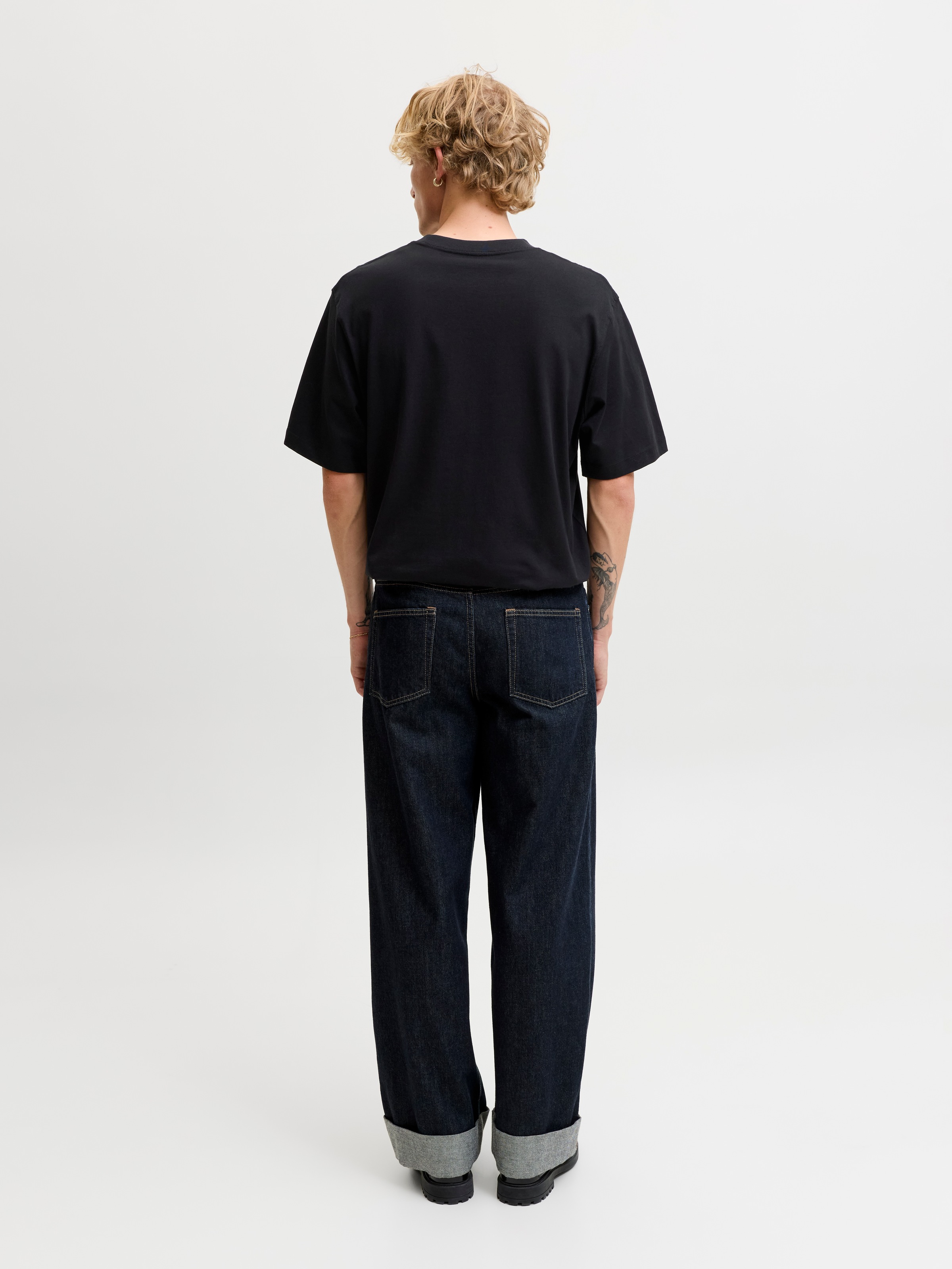 Jack & Jones Shirt à col rond »JORFREDERIKSBERG MONOGRAM TEE SS CN SN« coton, coupe décontractée