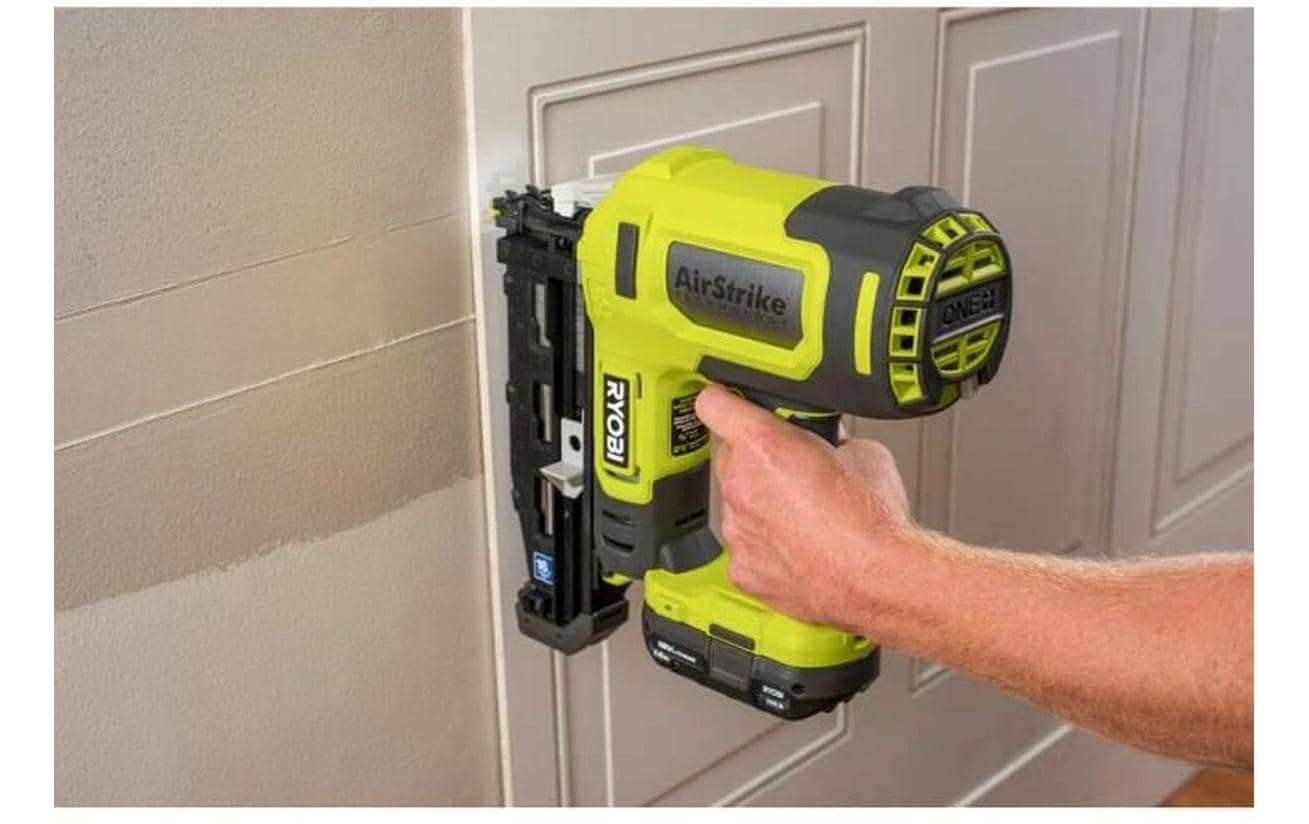 RYOBI Nagler »R16GN18-0«