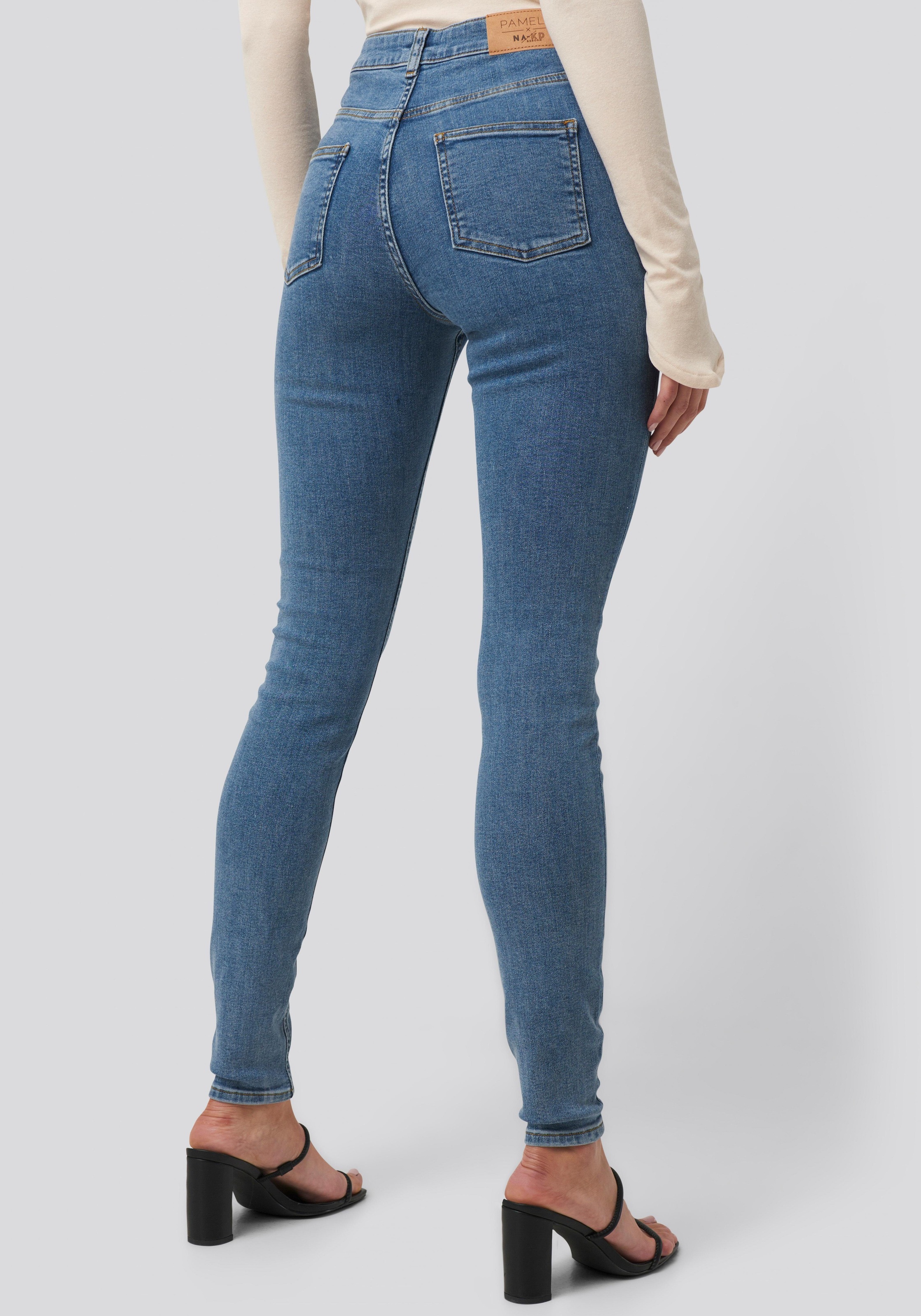 Image of Pamela Reif X NA-KD Skinny-fit-Jeans »Pamela Reif x NA-KD«, High-Waist Jeans, nachhaltig produziert & zertifiziert bei Ackermann Versand Schweiz