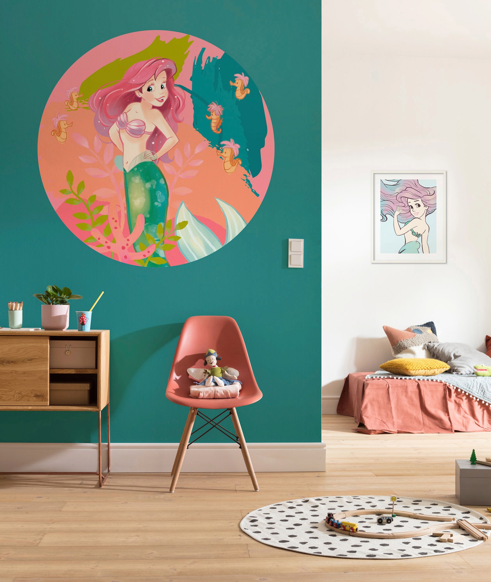 Komar Fototapete »Vlies selbstklebend - Ariel Happy Coral - Grösse 125 x 125 cm«, bedruckt, Kinderzimmer