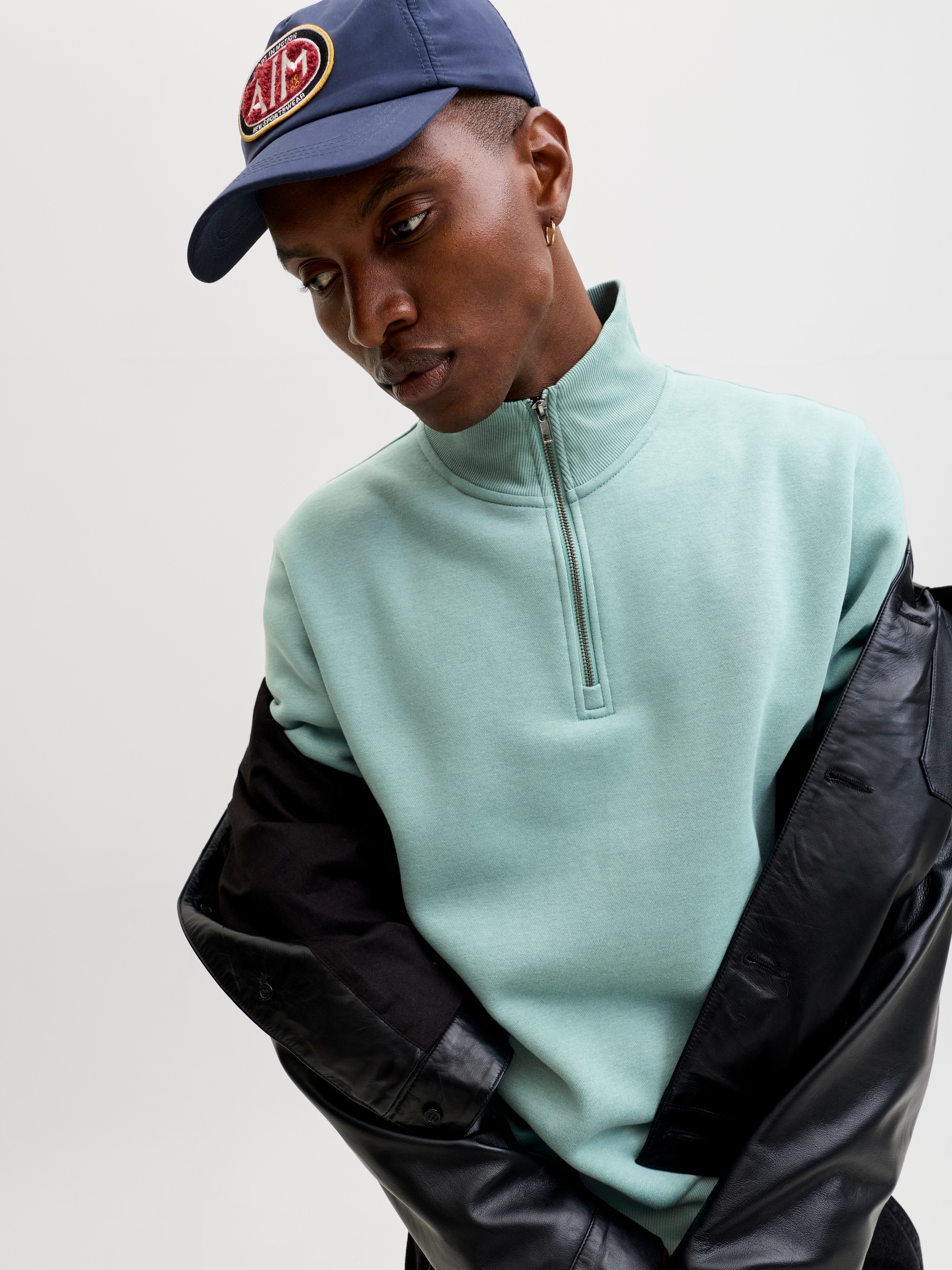 Jack & Jones Sweatshirt »JJEBRADLEY SWEAT HALF ZIP NOOS«, Materialmix, relaxed fit
