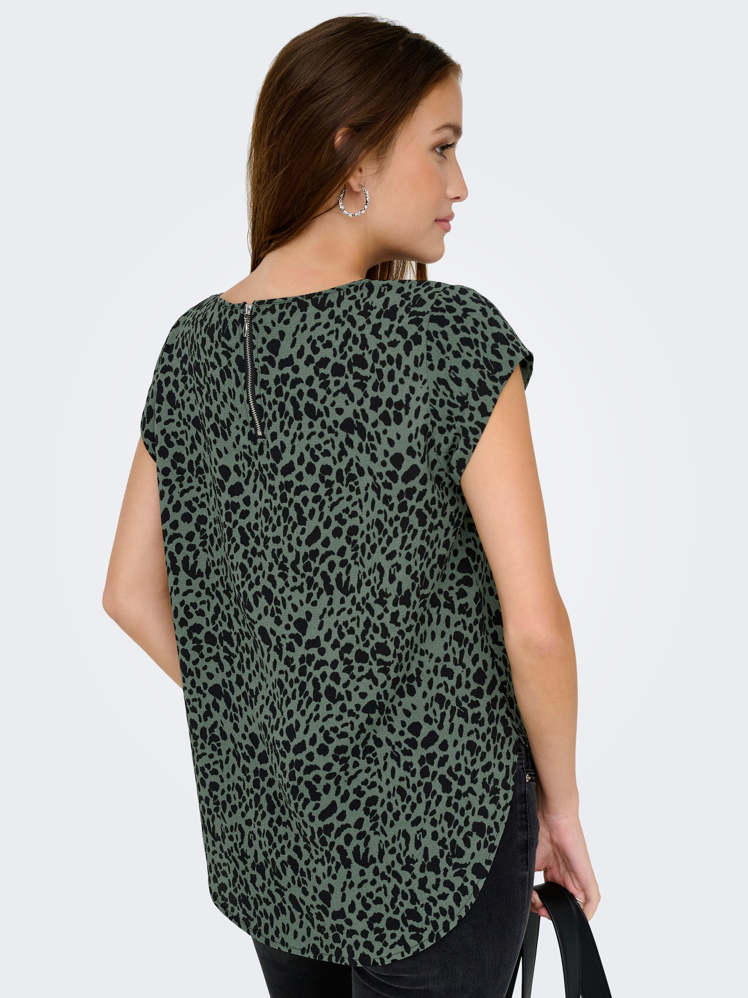 ONLY Shirtbluse »ONLVIC S/S AOP TOP NOOS PTM«, mit Allover Druck