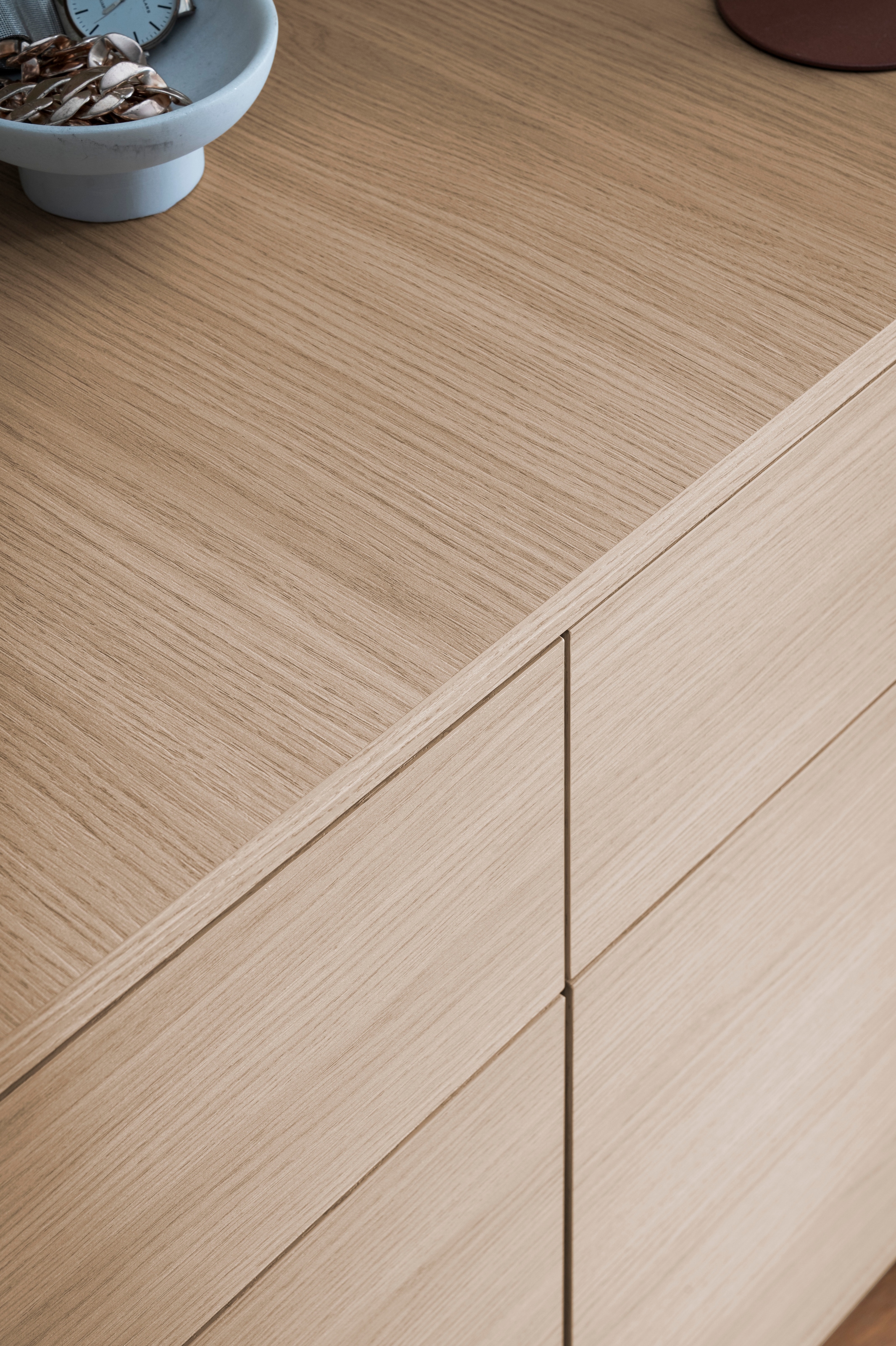 Home affaire Sideboard »Torsby, moderner Schrank, Kommode in Eiche Natur, 108 cm breit« abgerundete Ecken, ausreichend Stauraum, vielseitig einsetzbar