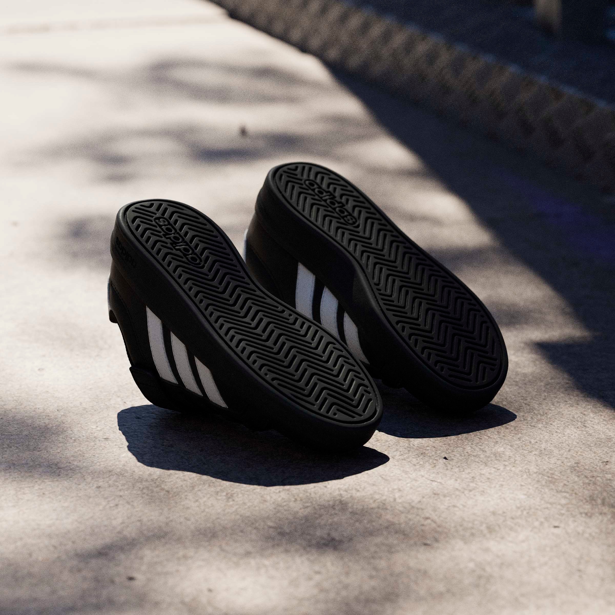 adidas Sportswear Sneaker »GRAND COURT 3.0 SCHUHE FÜR KINDER«  mit Klettverschluss, für Kinder