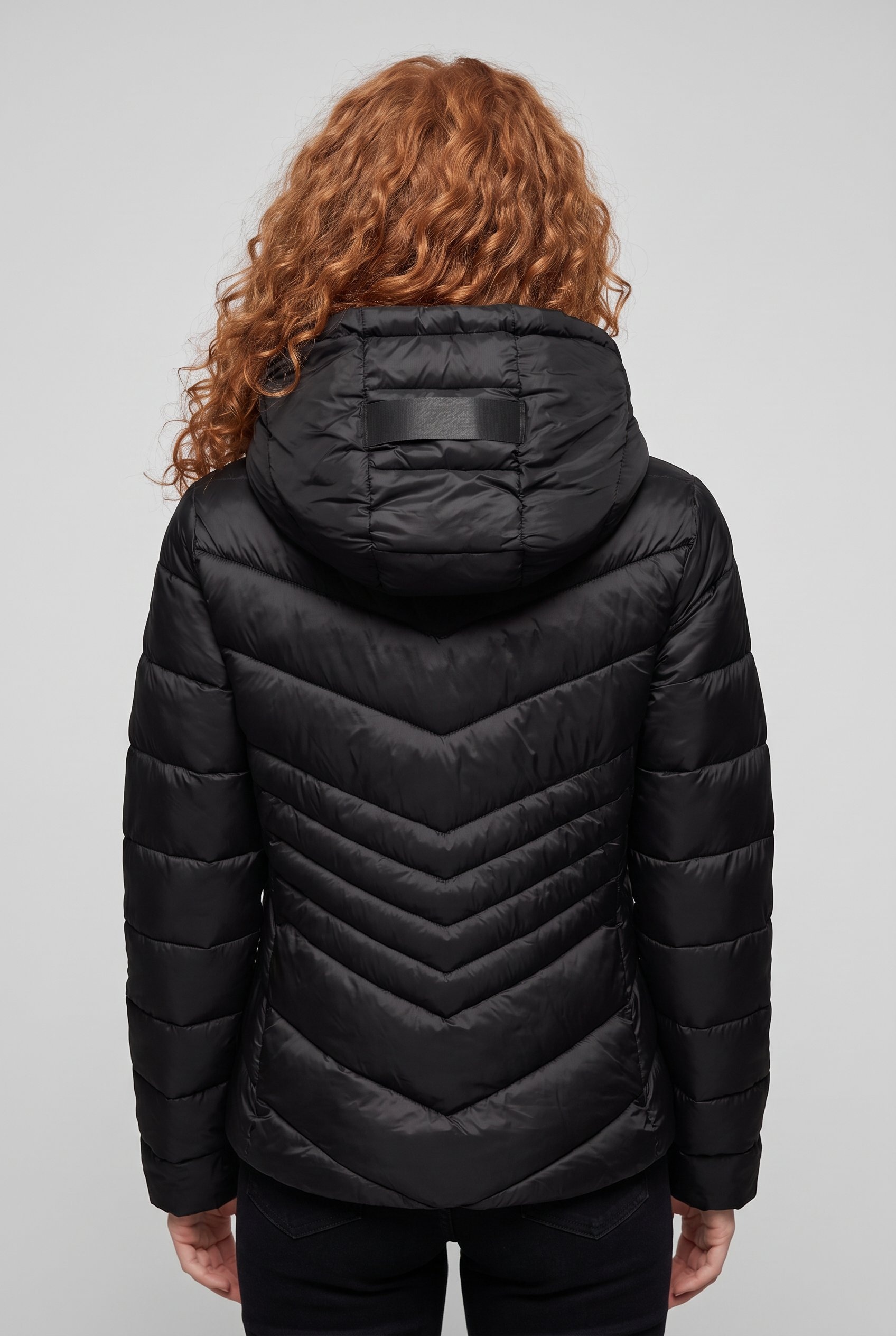 ONLY Veste matelassée »ONLMIMI HOOD JACKET CC OTW« avec capuche fibre synthétique