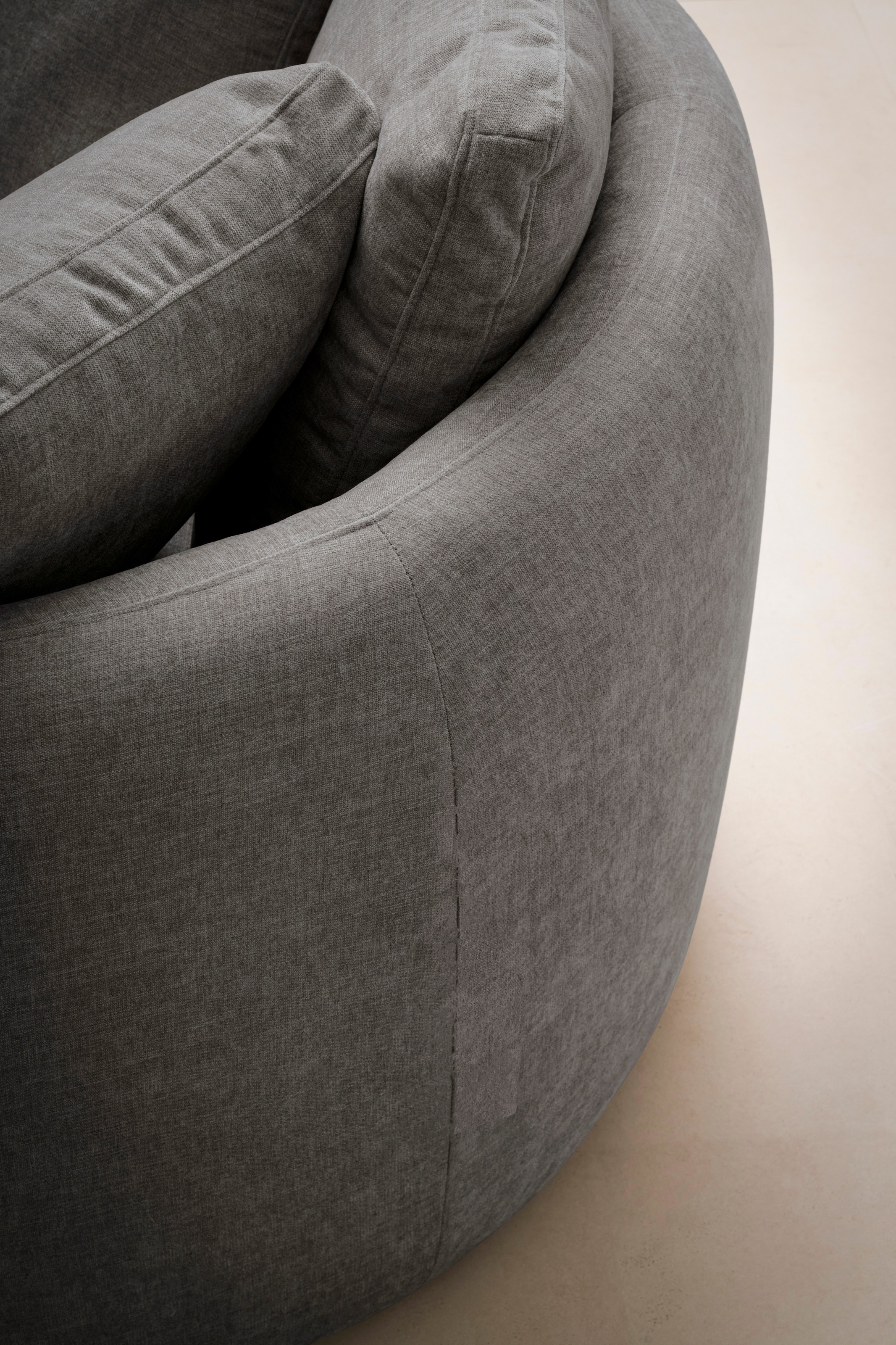GOODproduct Sessel »Kaarl, moderner Rundsessel, Loungesessel, Loveseat« Webstoff, in fünf Farben, inkl. Rückenkissen, zeitloses Design