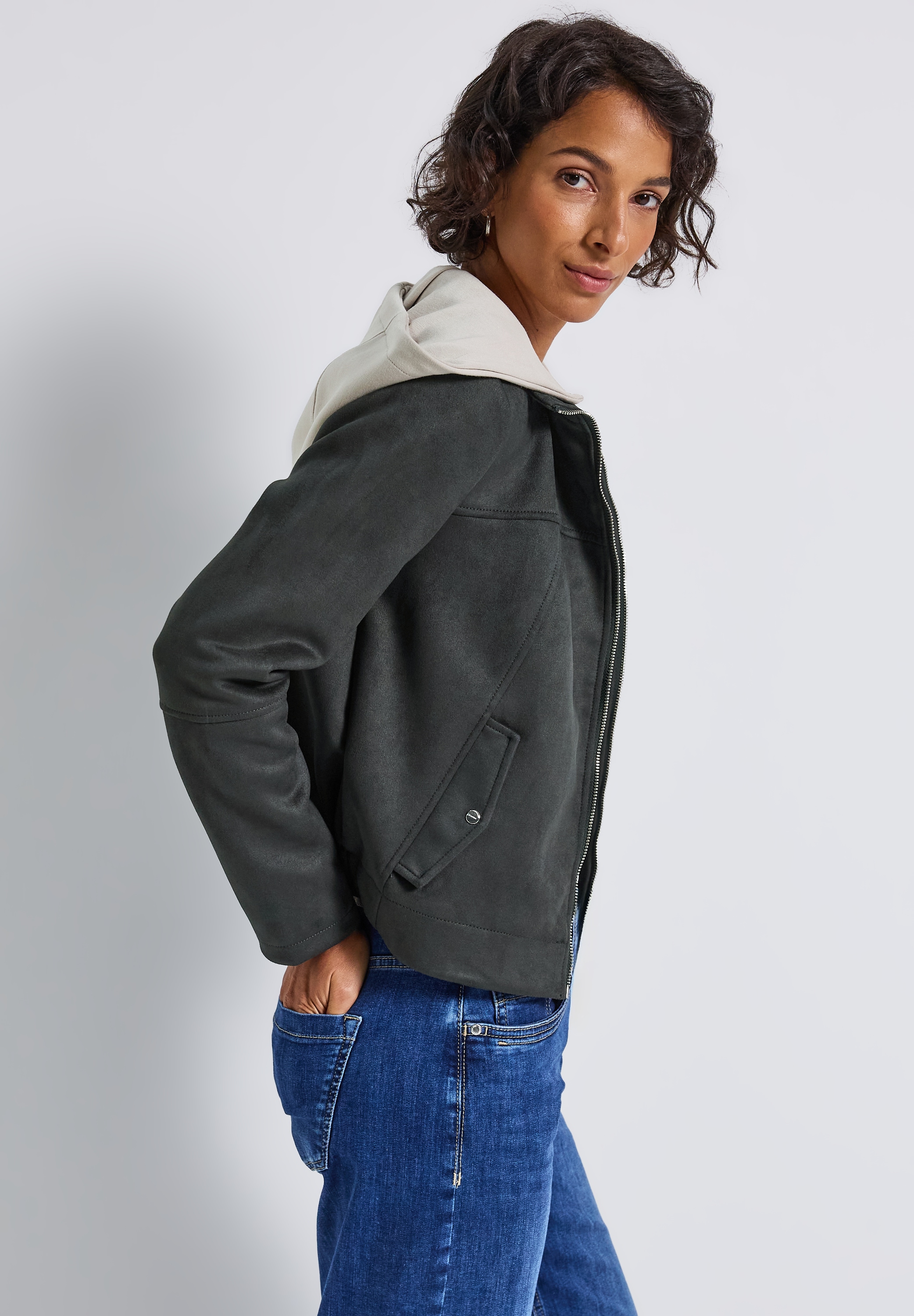 Image of STREET ONE Blouson mit Kapuze Kurze Jacke mit Stehkragen und abnehmbarer Kapuze