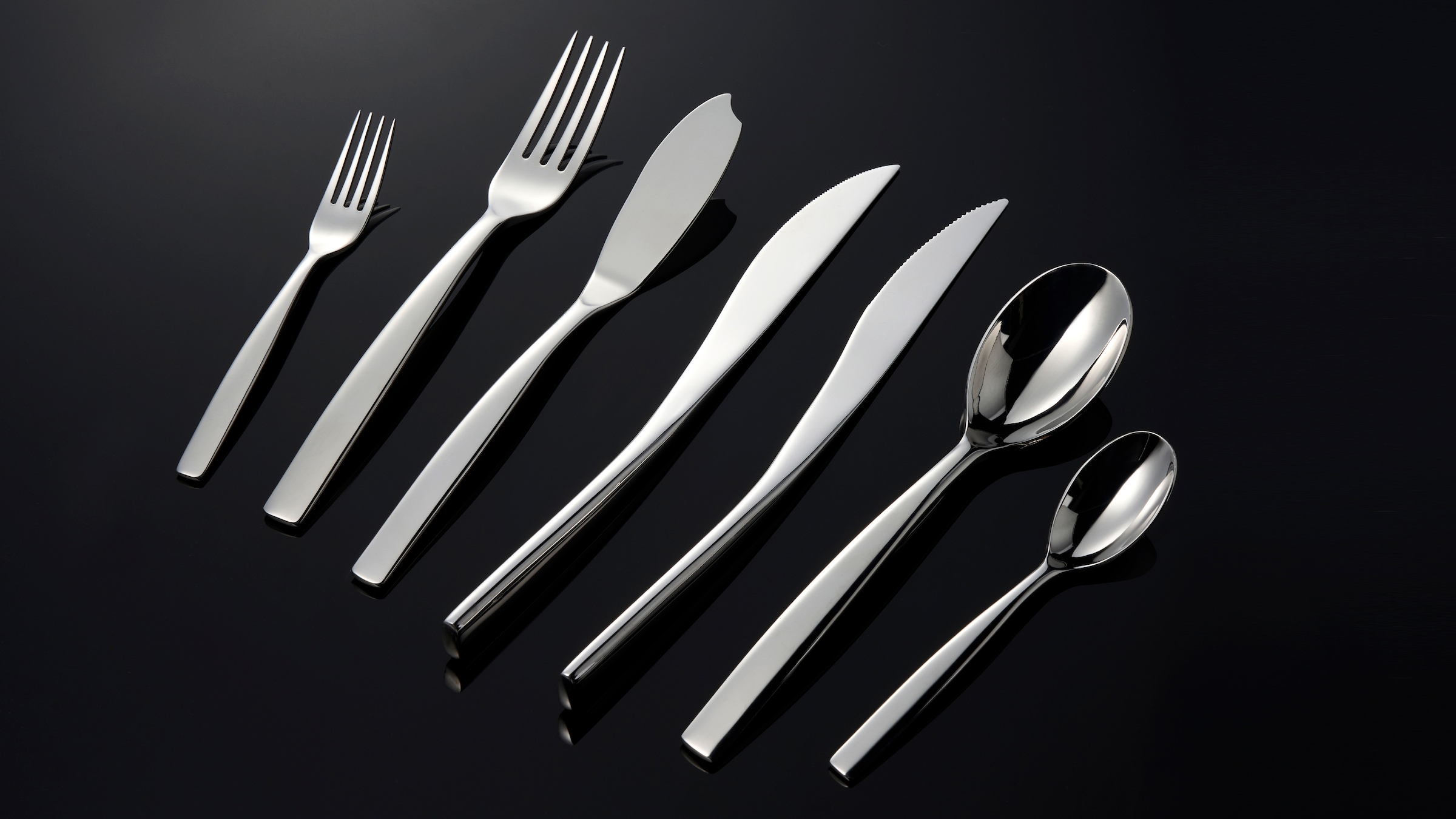 Hanseatic Set de couverts »EXCLUSIVE« stehendes Design von Ess- und Steakmessern
