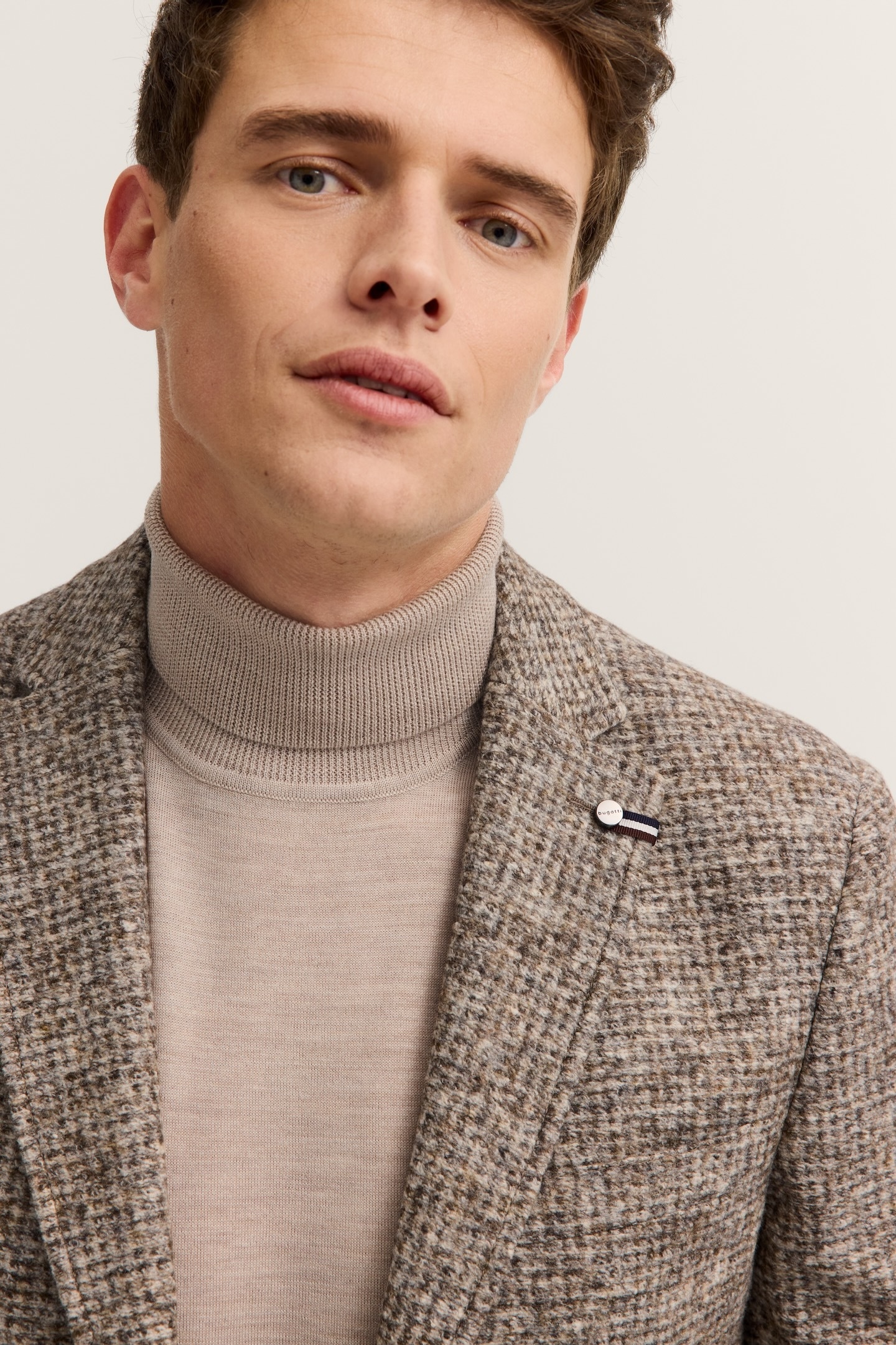 bugatti Veste »Modern Fit« Jersey mit Stretch mit Klein-Dessin