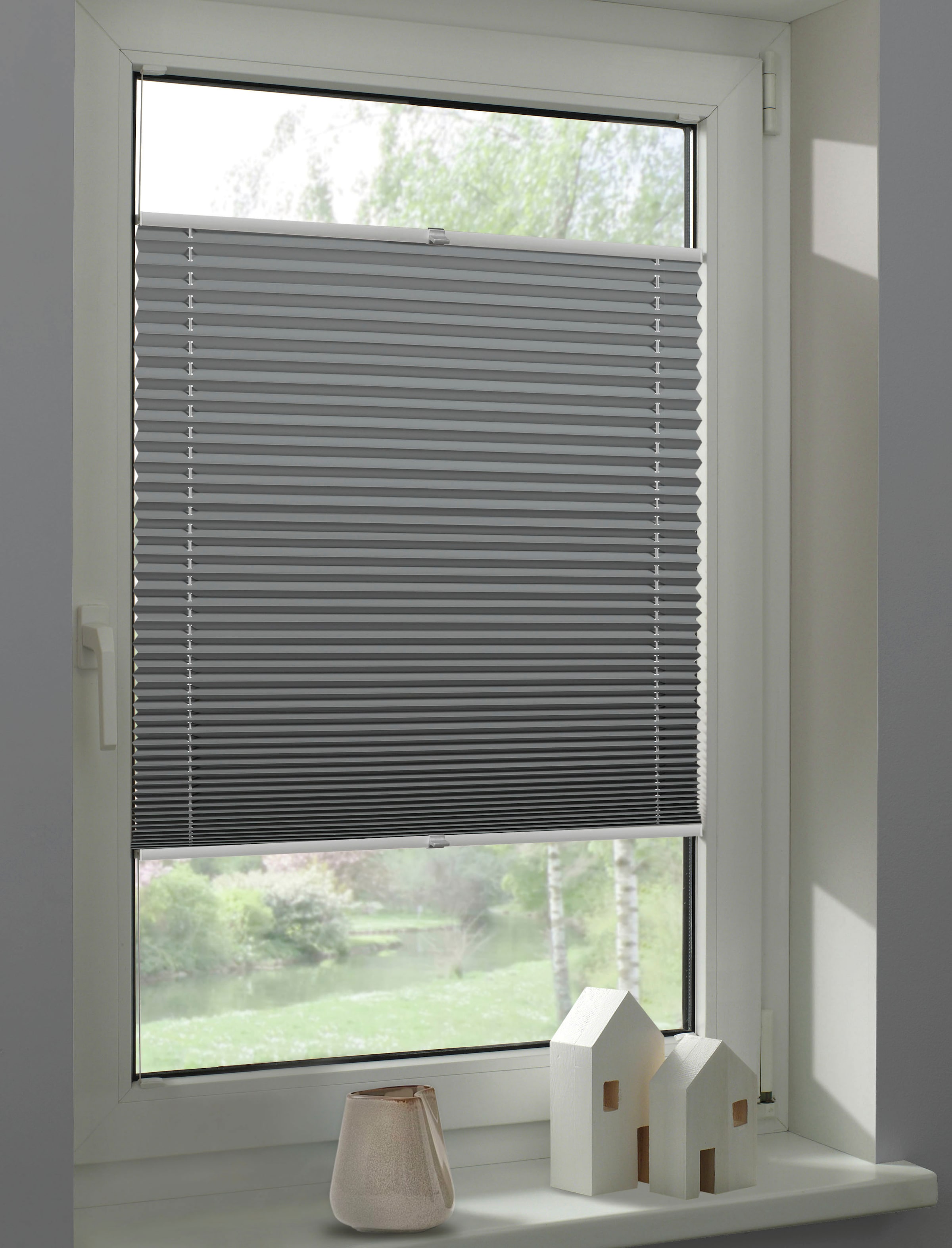 SCHÖNER WOHNEN-Kollektion Plissé »Thermo Plissee Ella« verdunkelnd mit Bohren verspannt verschraubt, energiesparend, Thermo Rückseite