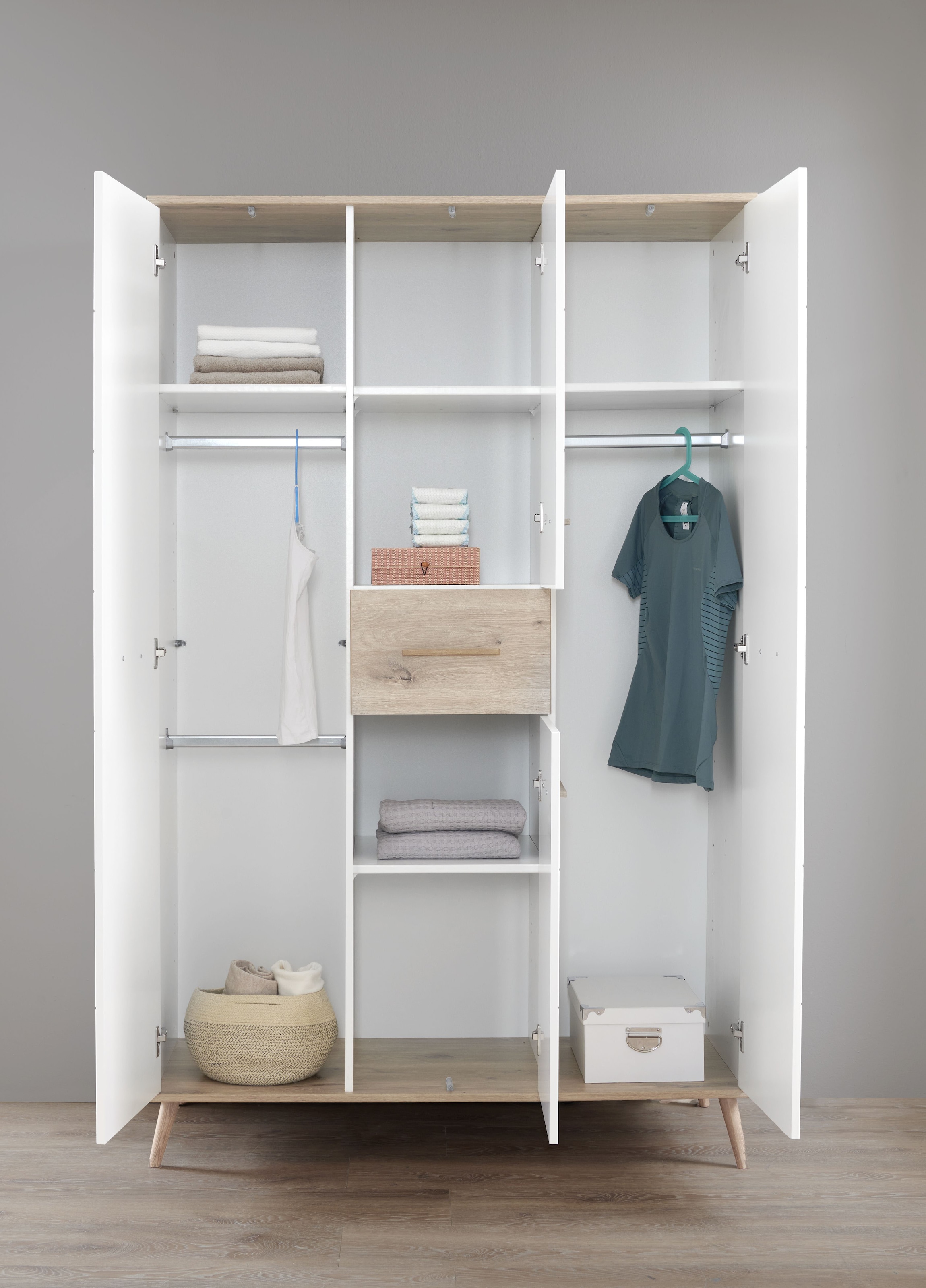 Wimex Kleiderschrank »Fehmarn« Mit Massivholzfüssen