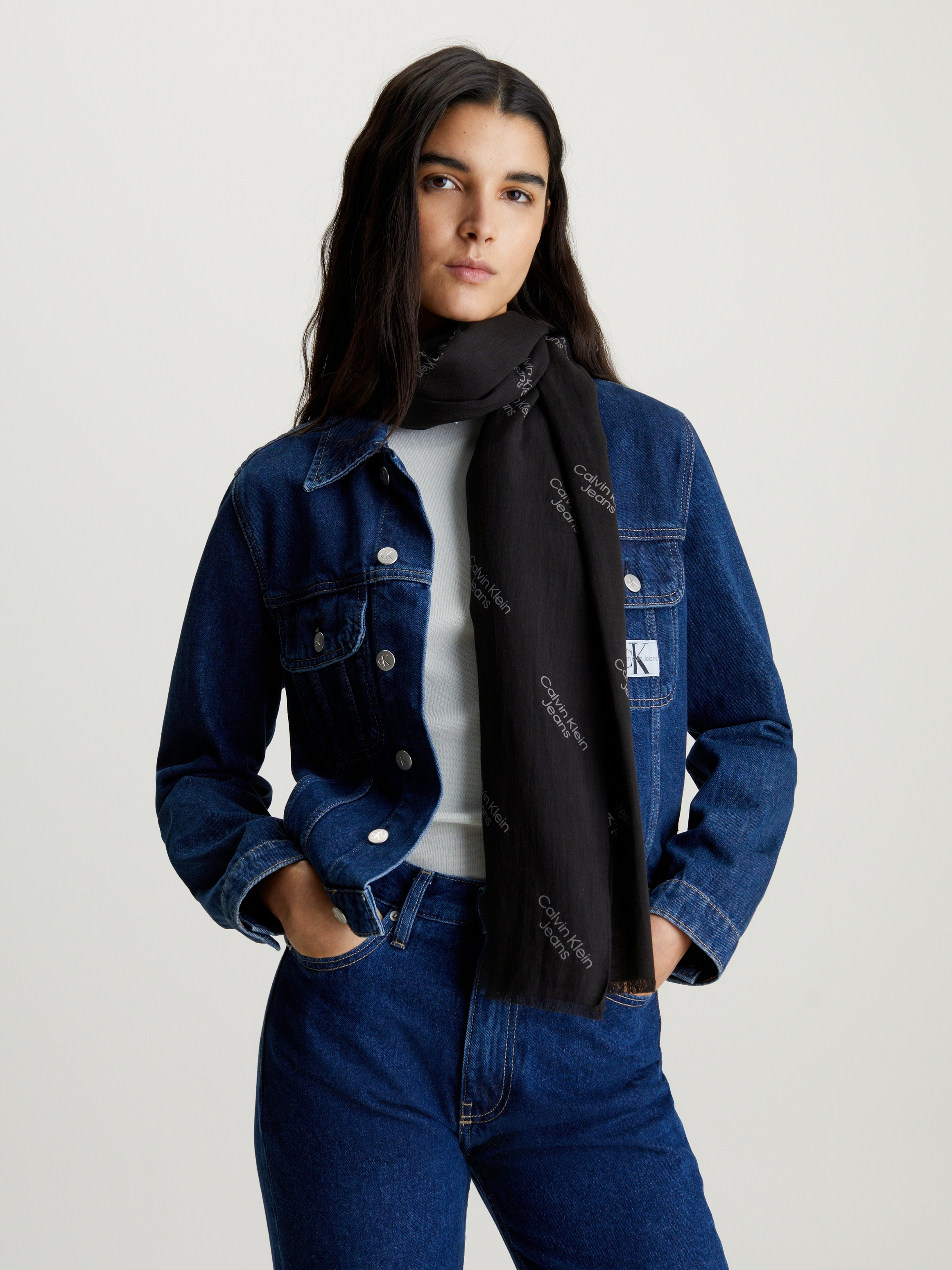 Calvin Klein Jeans Modeschal »CUT OUT MONOLOGO STOLE«