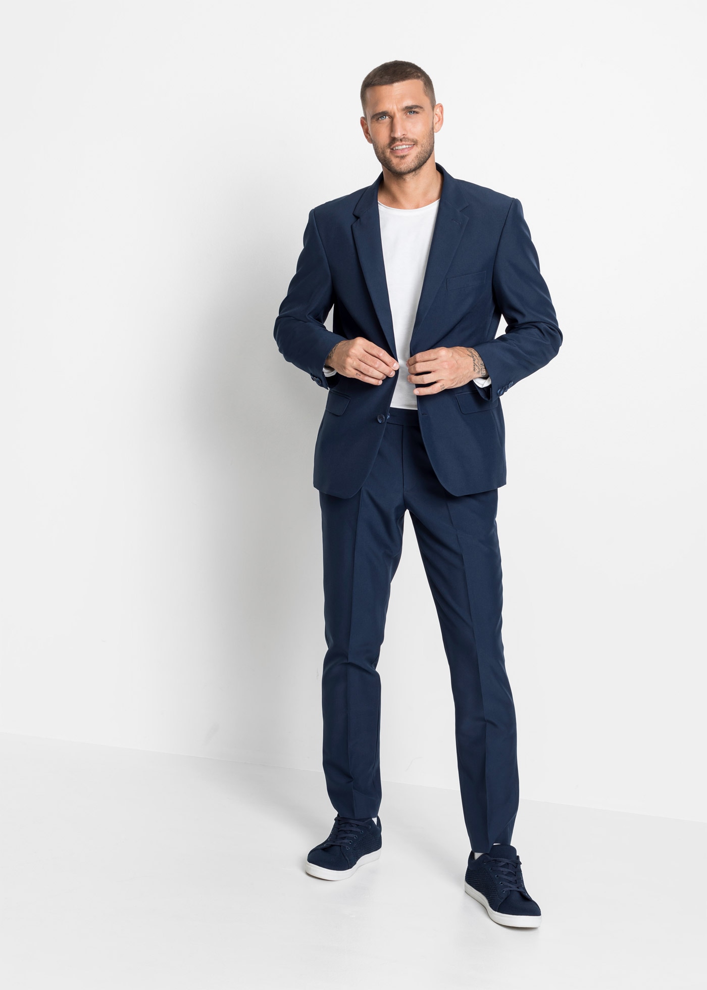 Image of bonprix Anzug Set, 2 Stk. tlg. slim fit zweiteiliges Set mit Sakko und Hose, aus Polyester, Casual Stil
