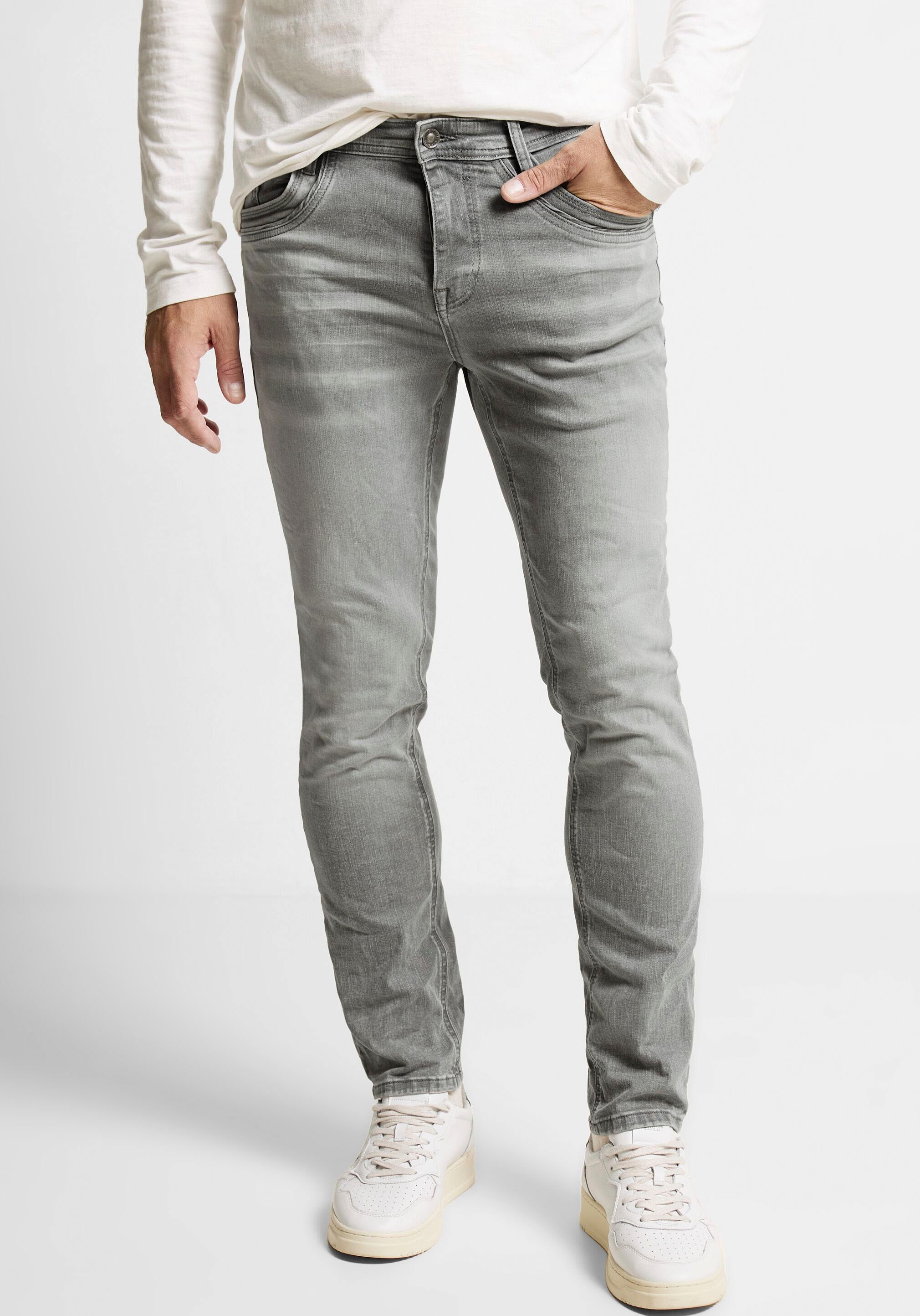 Slim-fit-Jeans, in grauer Waschung