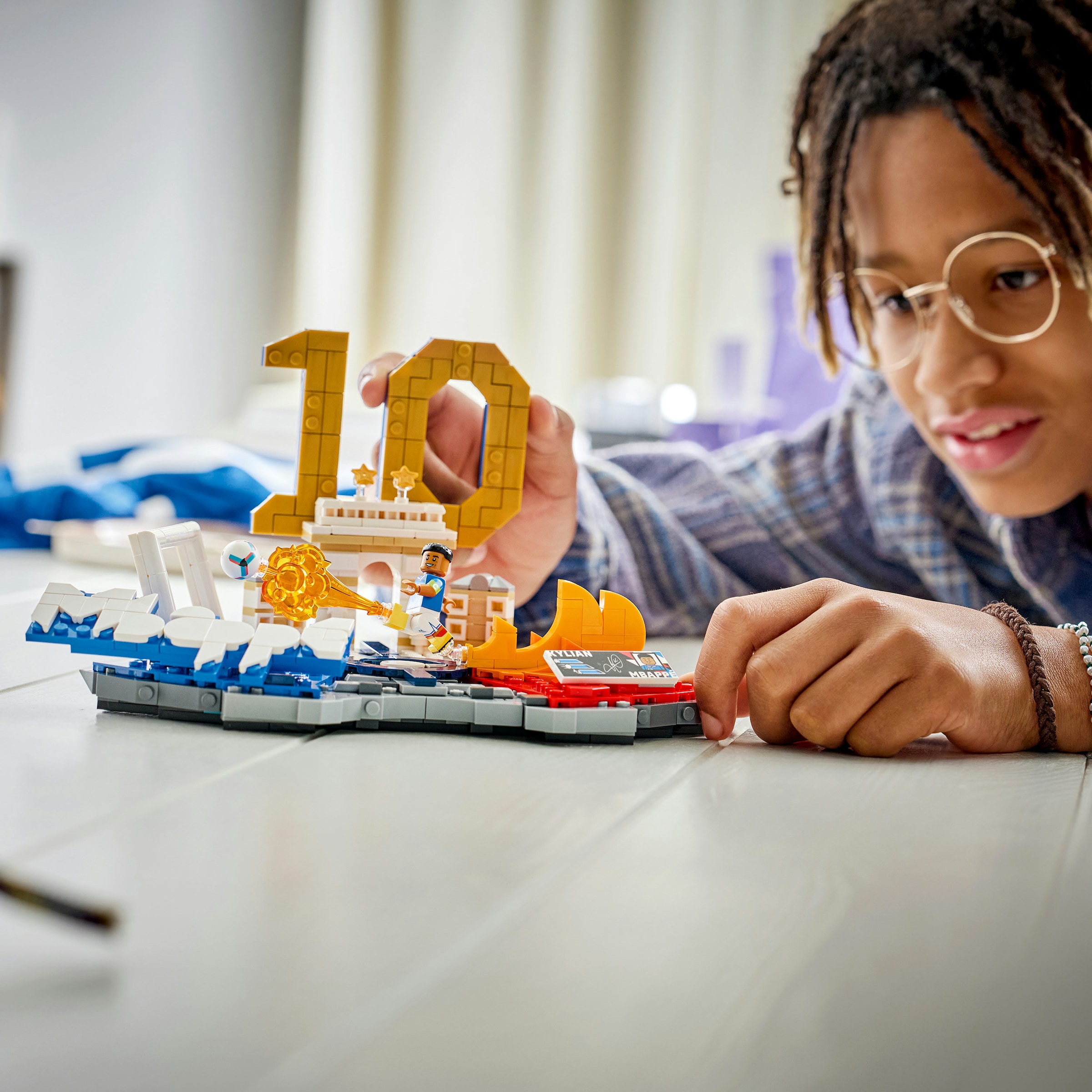 LEGO® Pions de construction »Kylian Mbappé – Fussball-Highlights (43013), LEGO Editions Football«