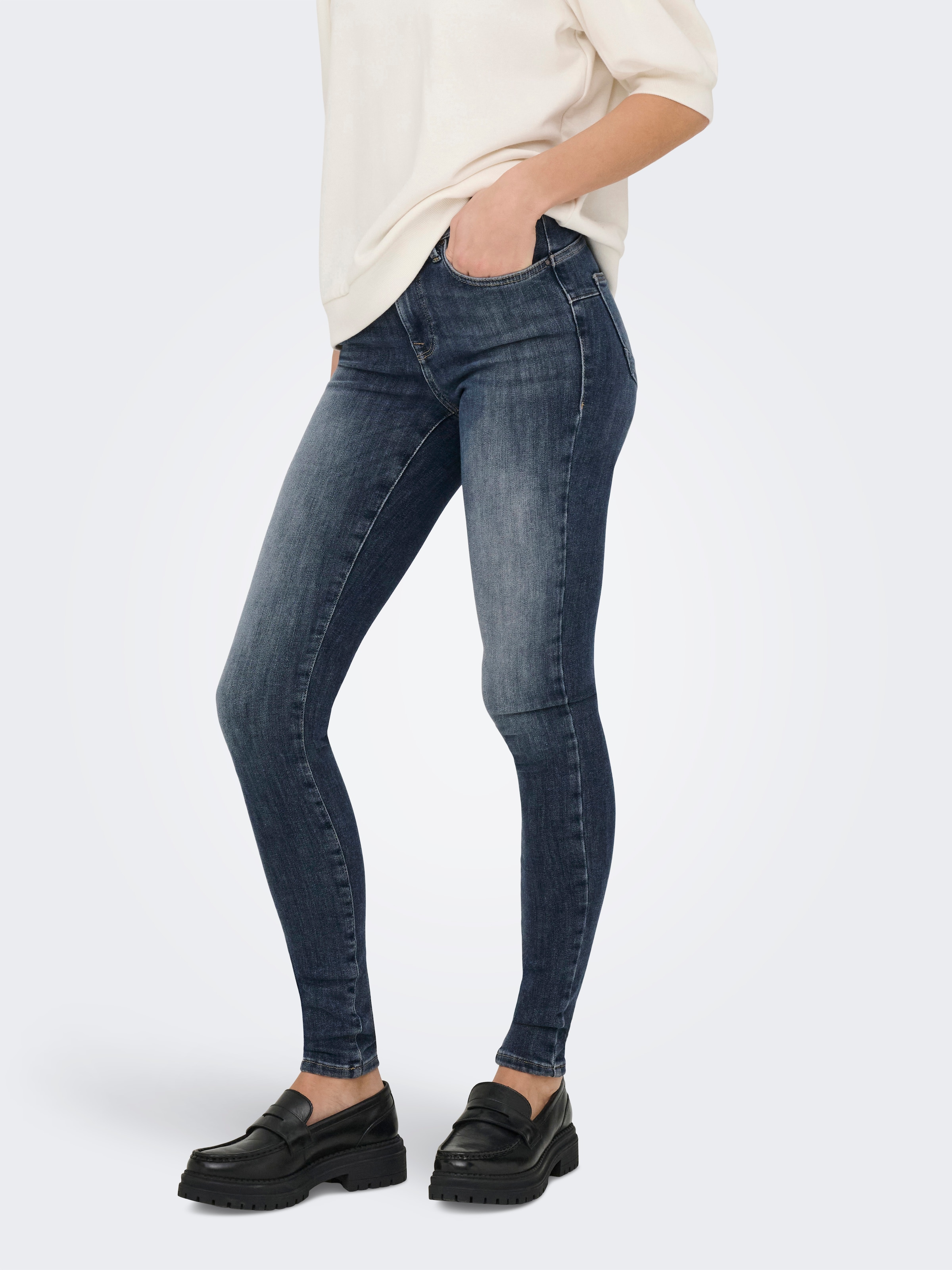 Image of ONLY Skinny-fit-Jeans "ONLPOWER MID SKIN PUSHUP DNM REA167 NOOS"