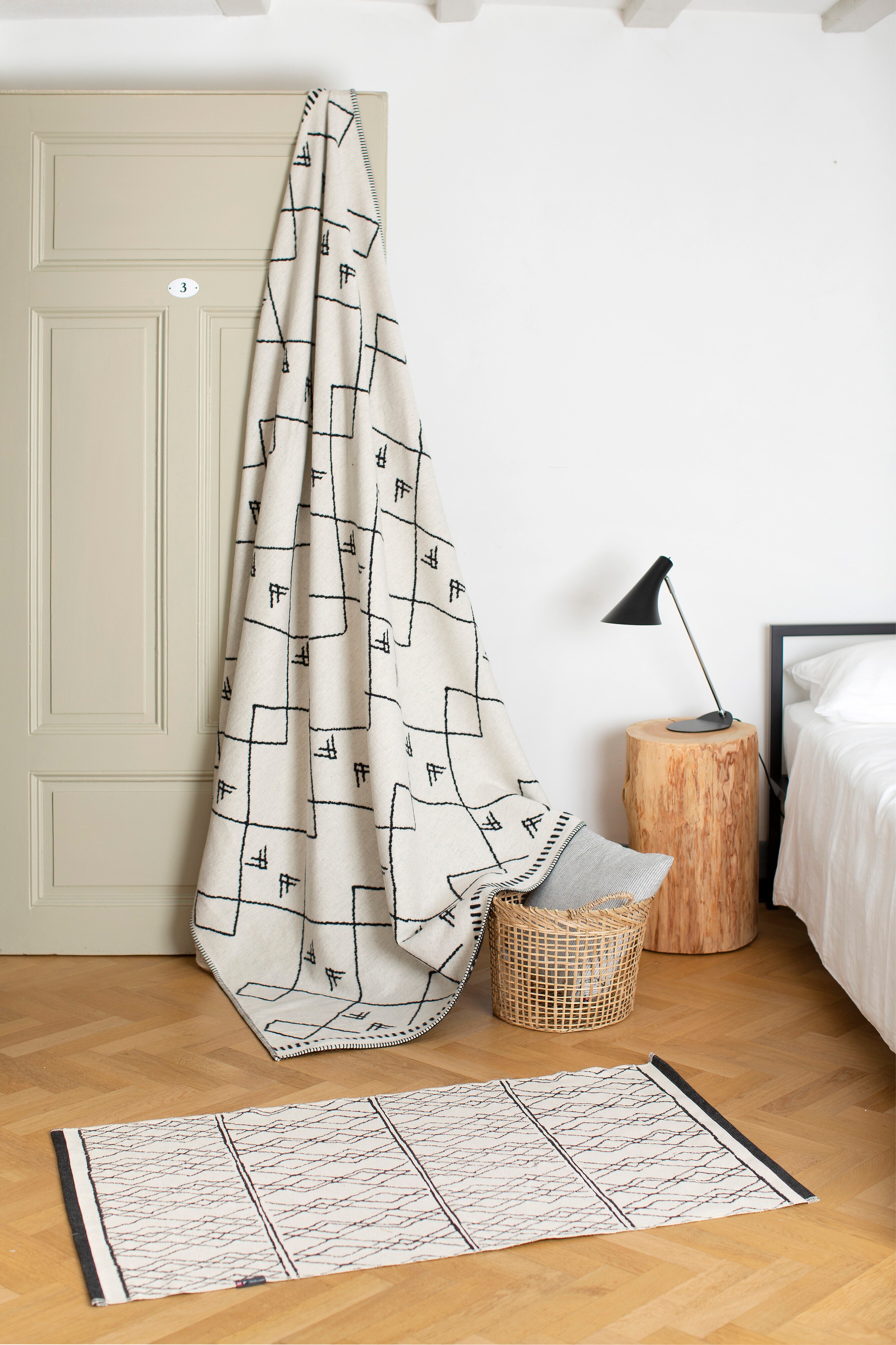 Image of DAVID FUSSENEGGER Teppich, rechteckig, 20 mm Höhe, mit Wendemöglichkeit bei Ackermann Versand Schweiz