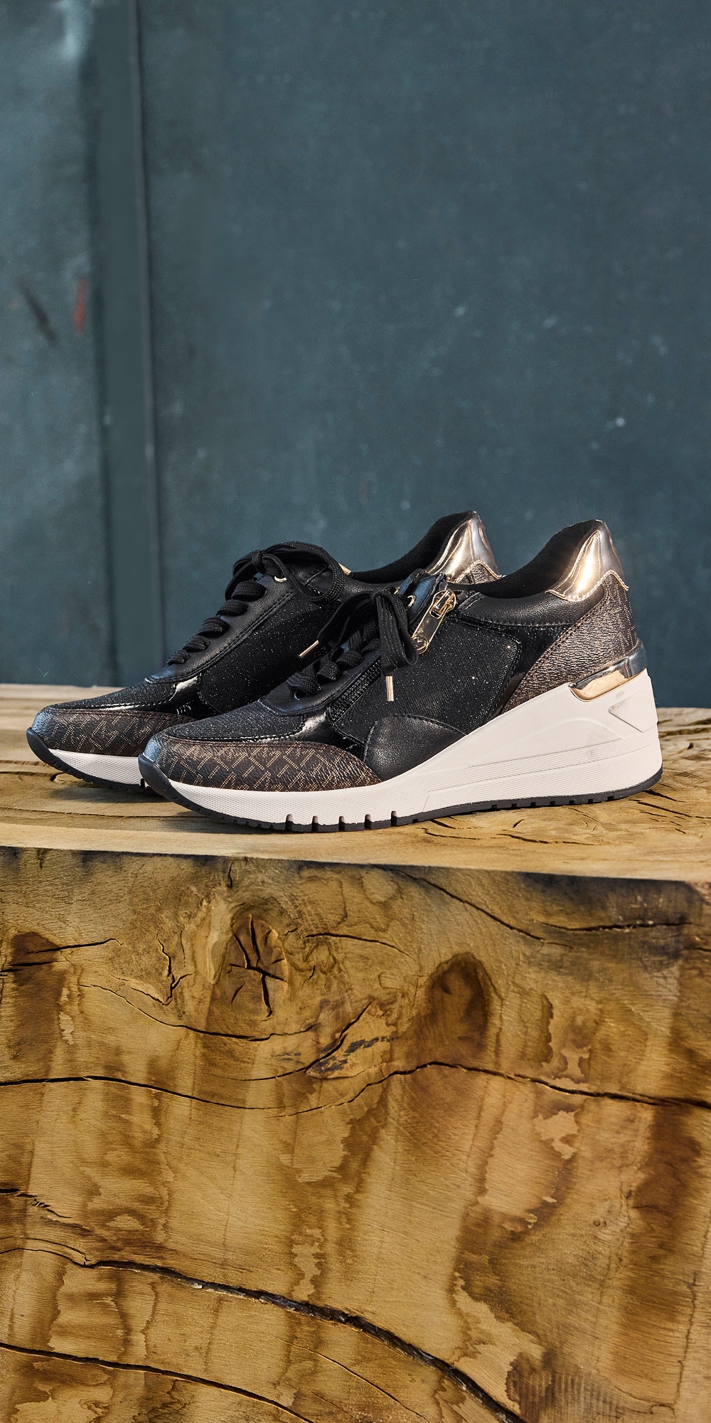 MARCO TOZZI Baskets compensées  , Freizeitschuh, Halbschuh, Schnürschuh in veganer Verarbeitung