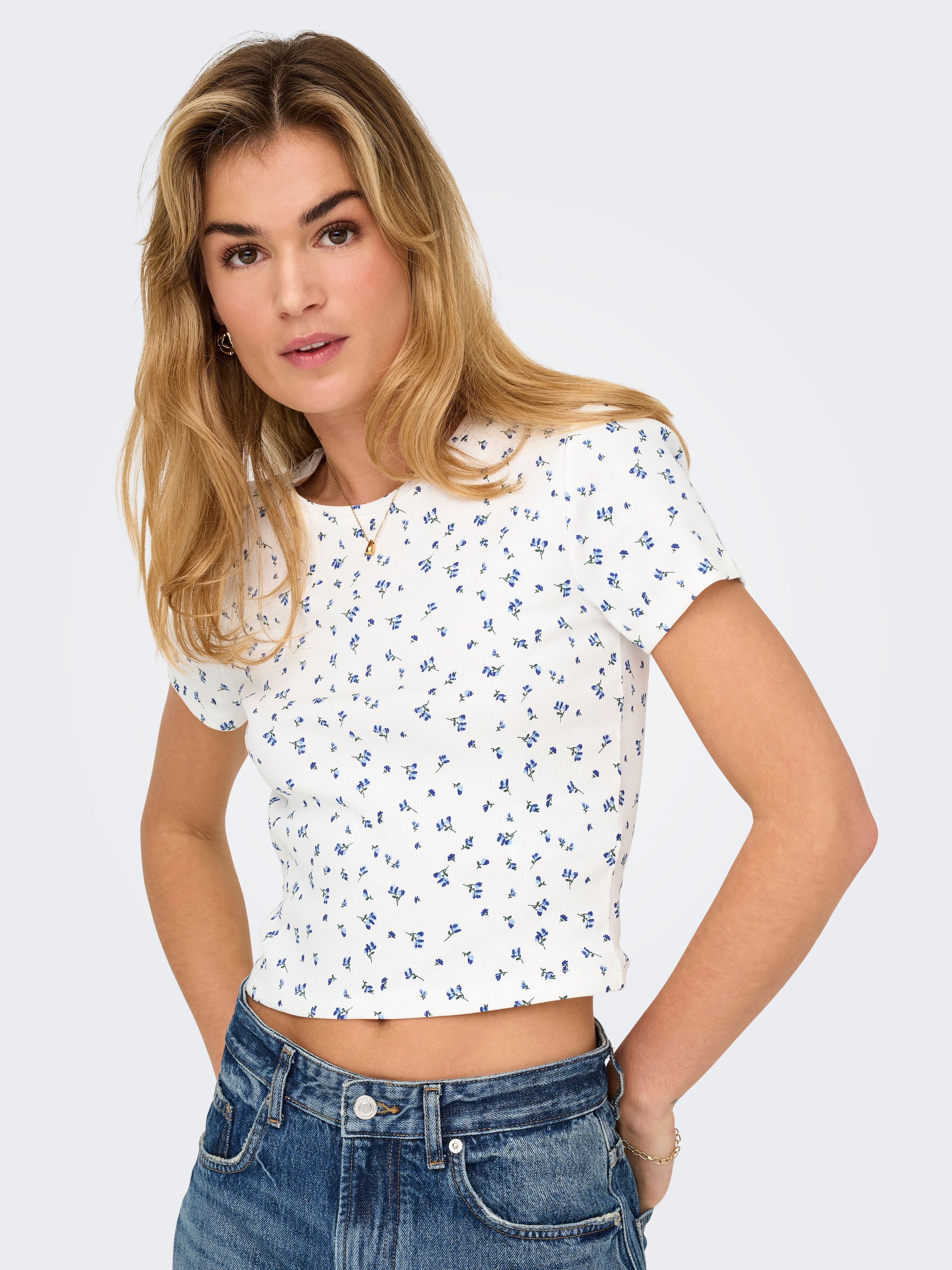 ONLY Kurzarmshirt »ONLFENJA LIFE SS AOP TOP JRS NOOS«