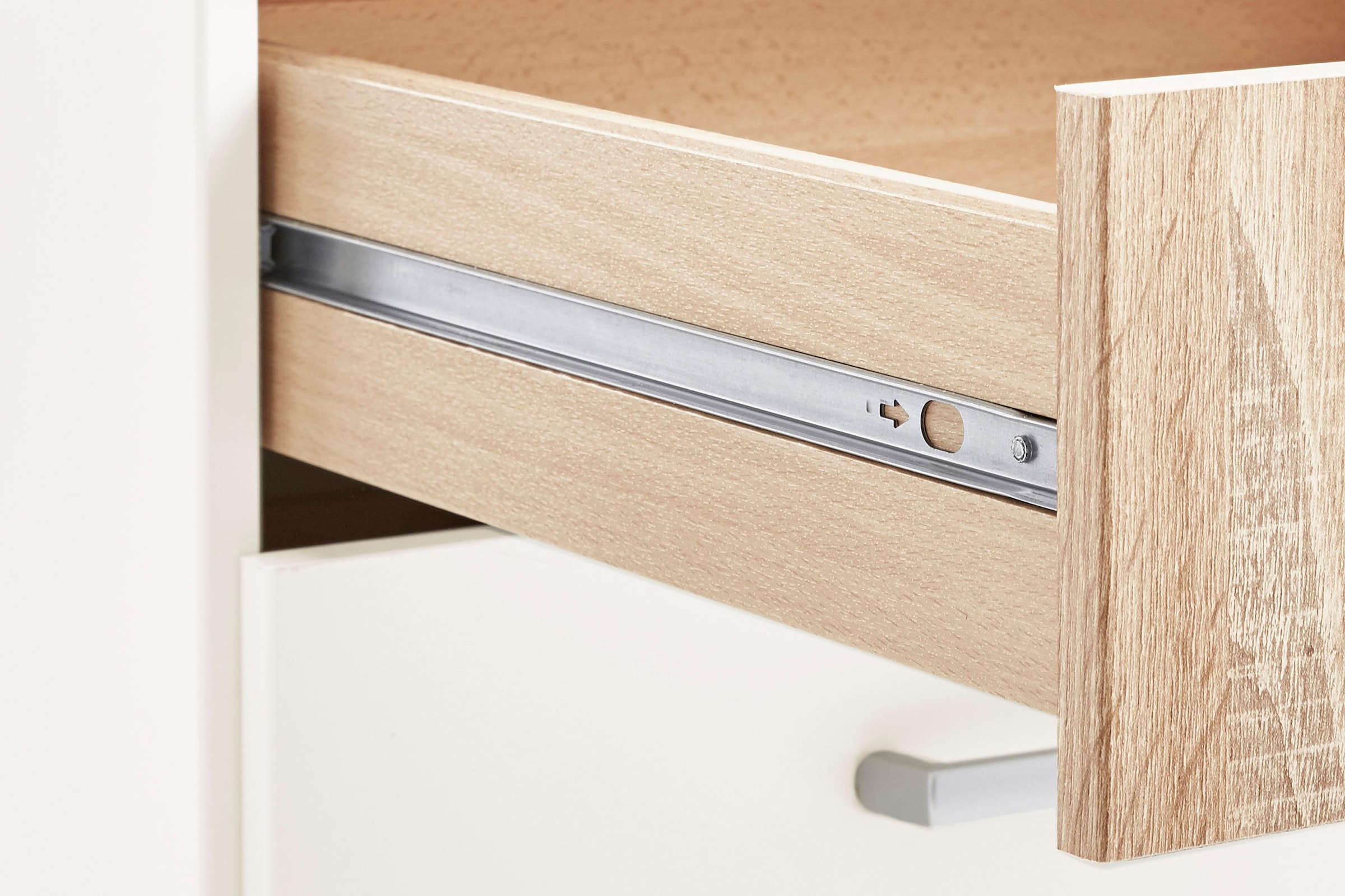 priess Armoires à vêtements