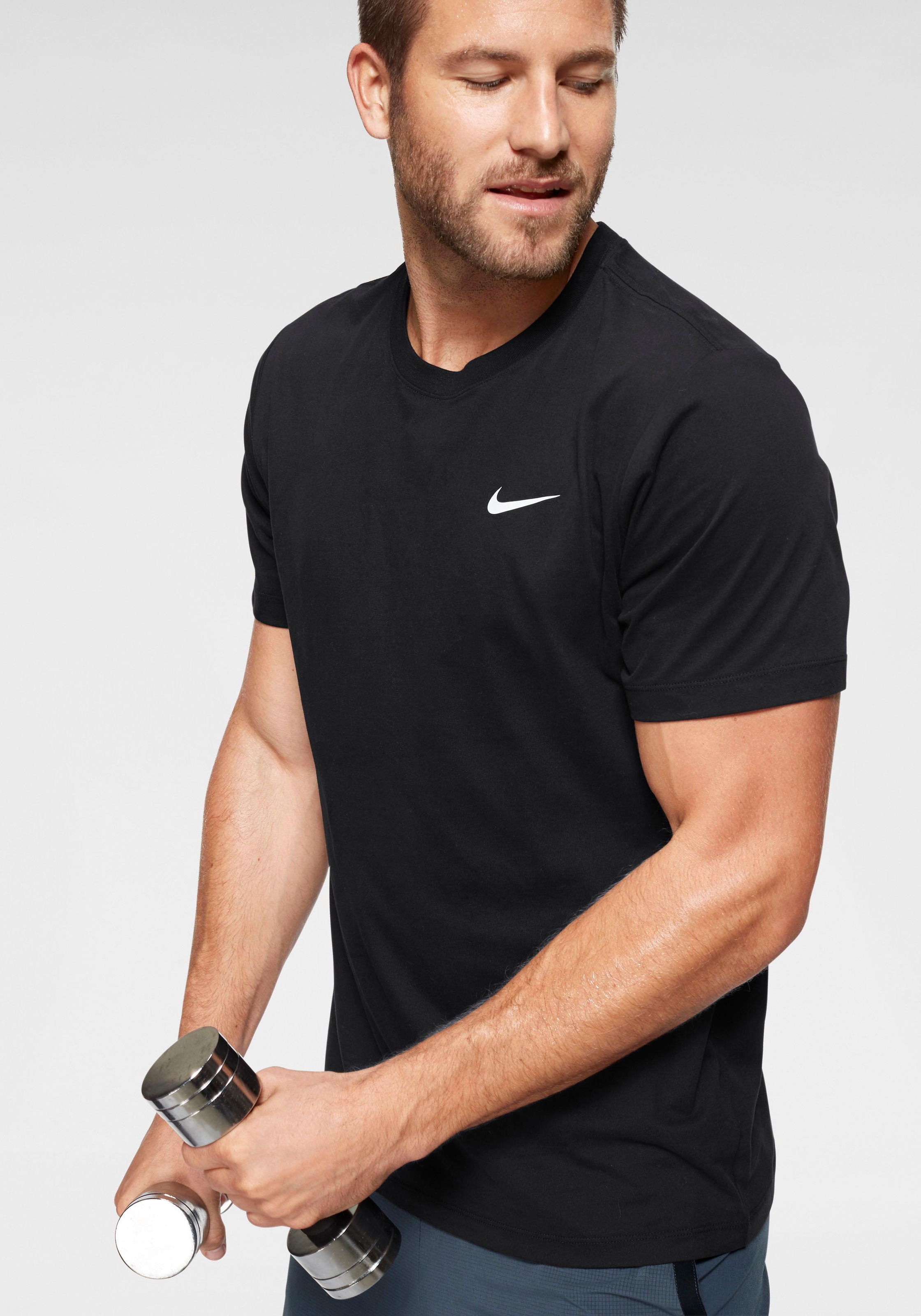 Image of Nike Trainingsshirt »Dri-FIT Men's Training T-Shirt« bei Ackermann Versand Schweiz
