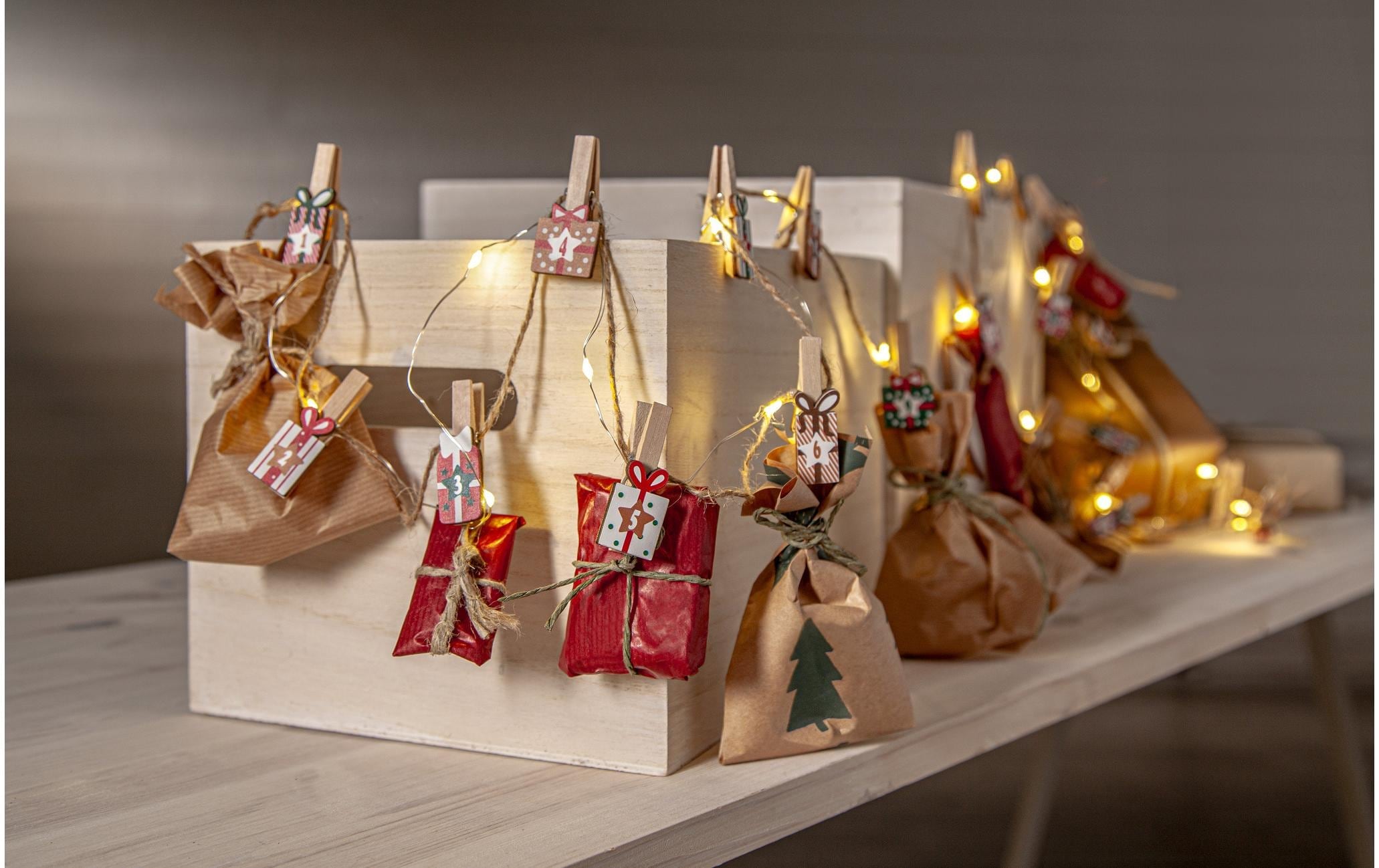   Calendrier de l'Avent »Lichterkette Clippy Advent IP20, Warmweiss«