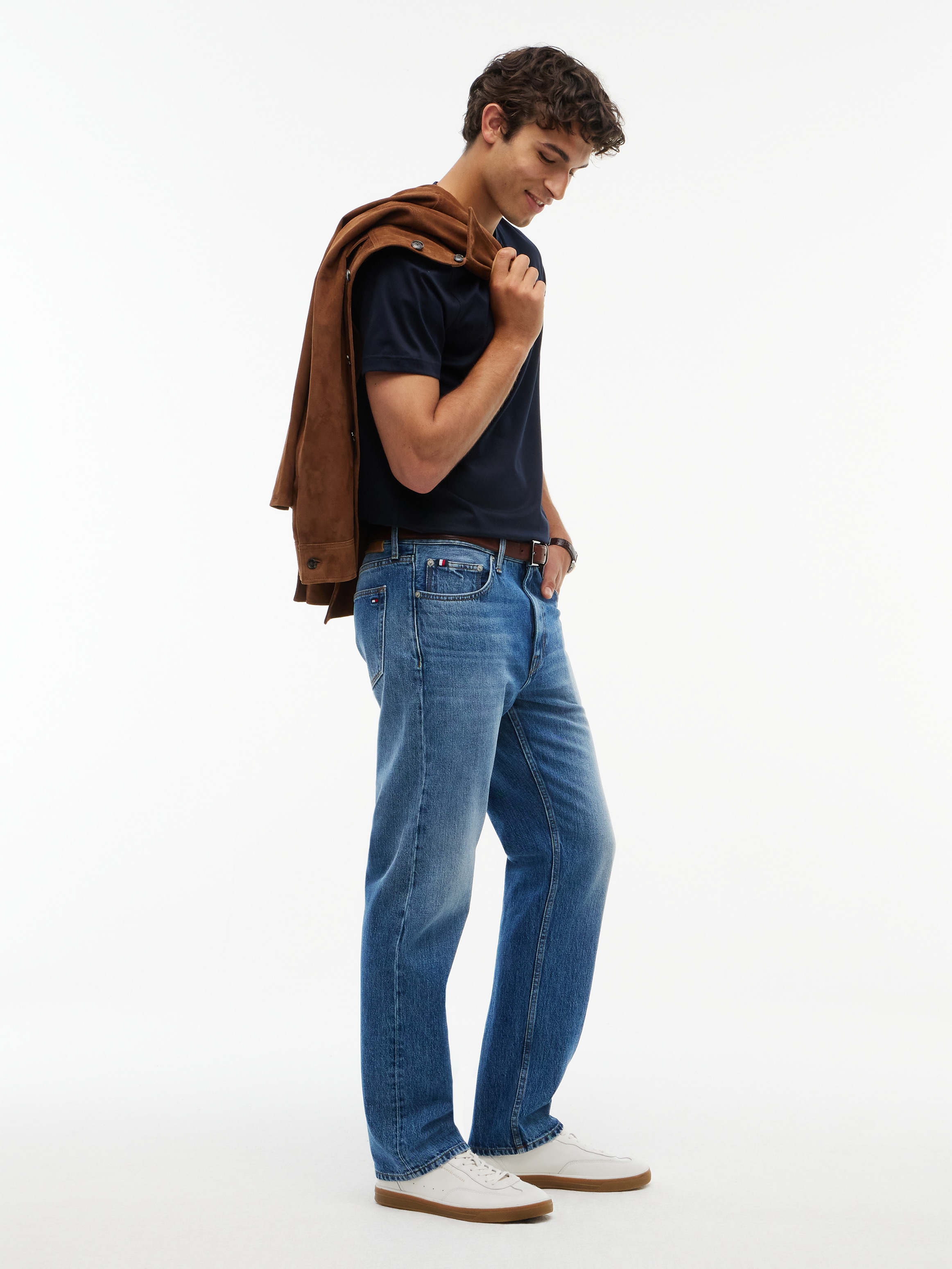 Tommy Hilfiger Jeans droit »DOVER REGULAR STRAIGHT« style 5 poches, avec effets usés