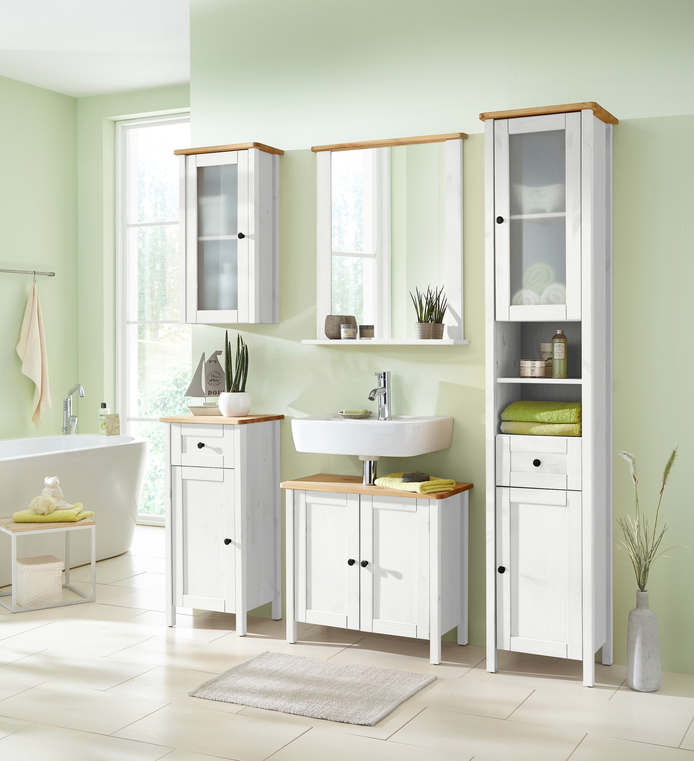 welltime Hochschrank »Sylt« Badmöbel im Landhaus-Stil, Breite 40 cm, aus Massivholz
