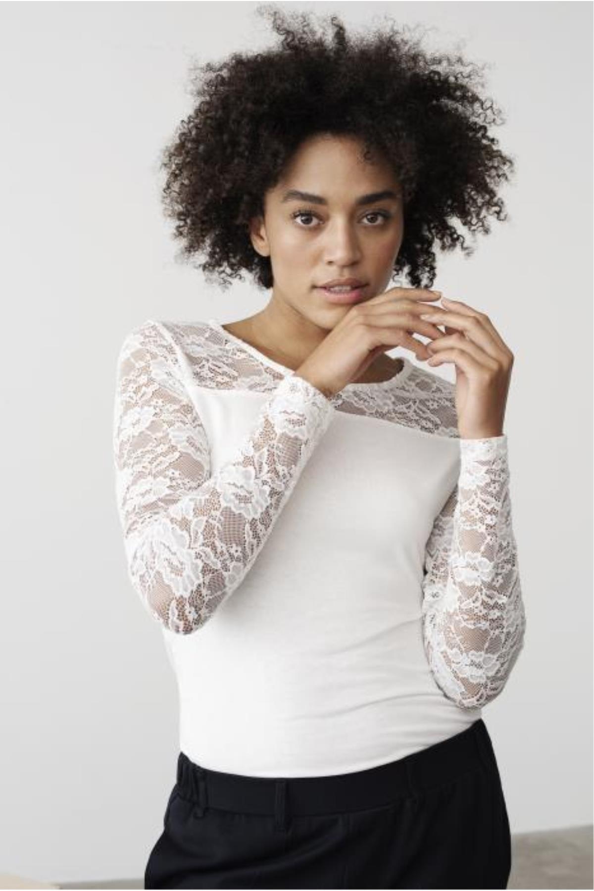 Spitzenbluse »Lacy Rundhals«