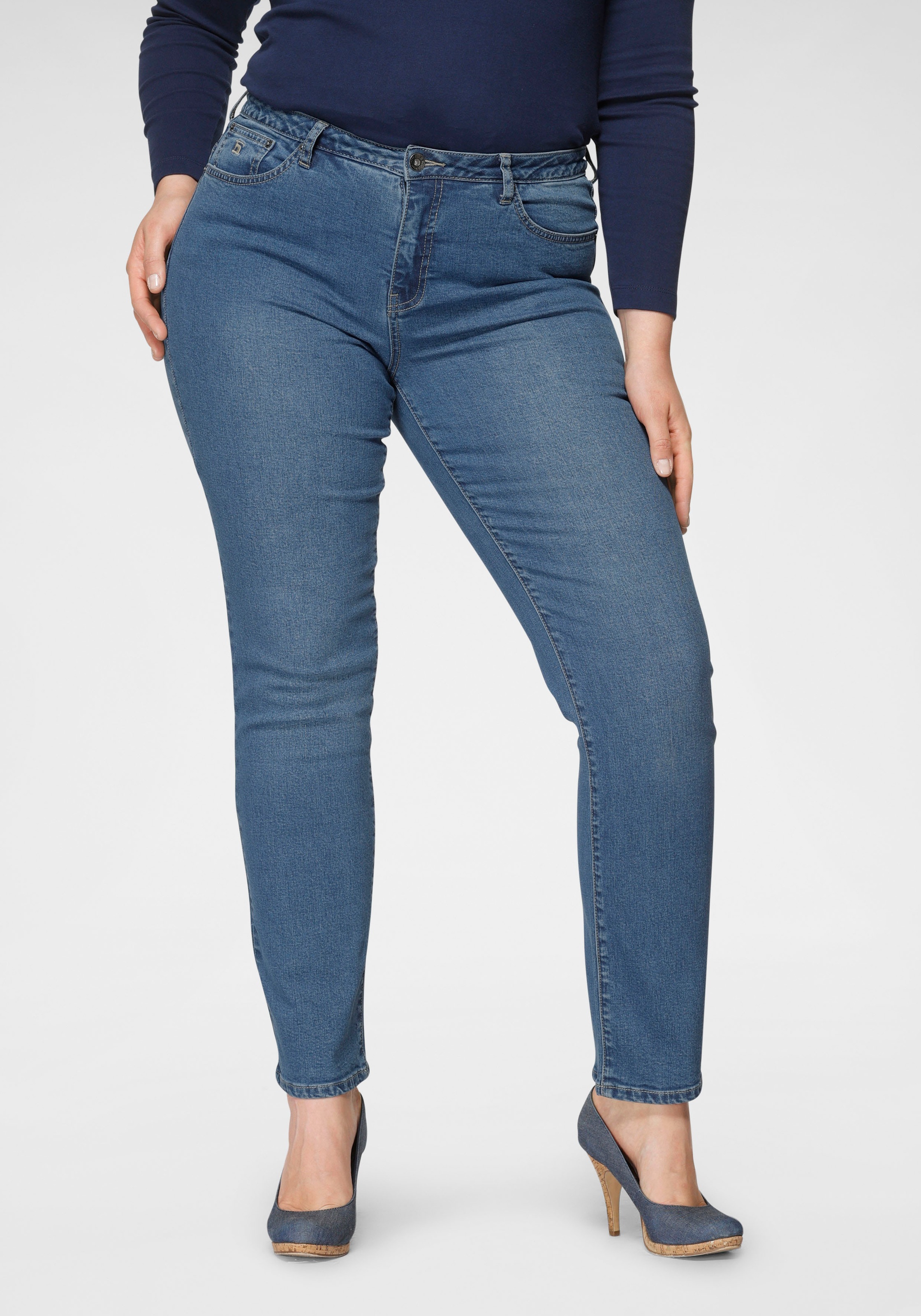 Image of H.I.S Comfort-fit-Jeans »COLETTA NEW HIGH RISE«, Ökologische, wassersparende Produktion durch OZON WASH - NEUE KOLLEKTION bei Ackermann Versand Schweiz