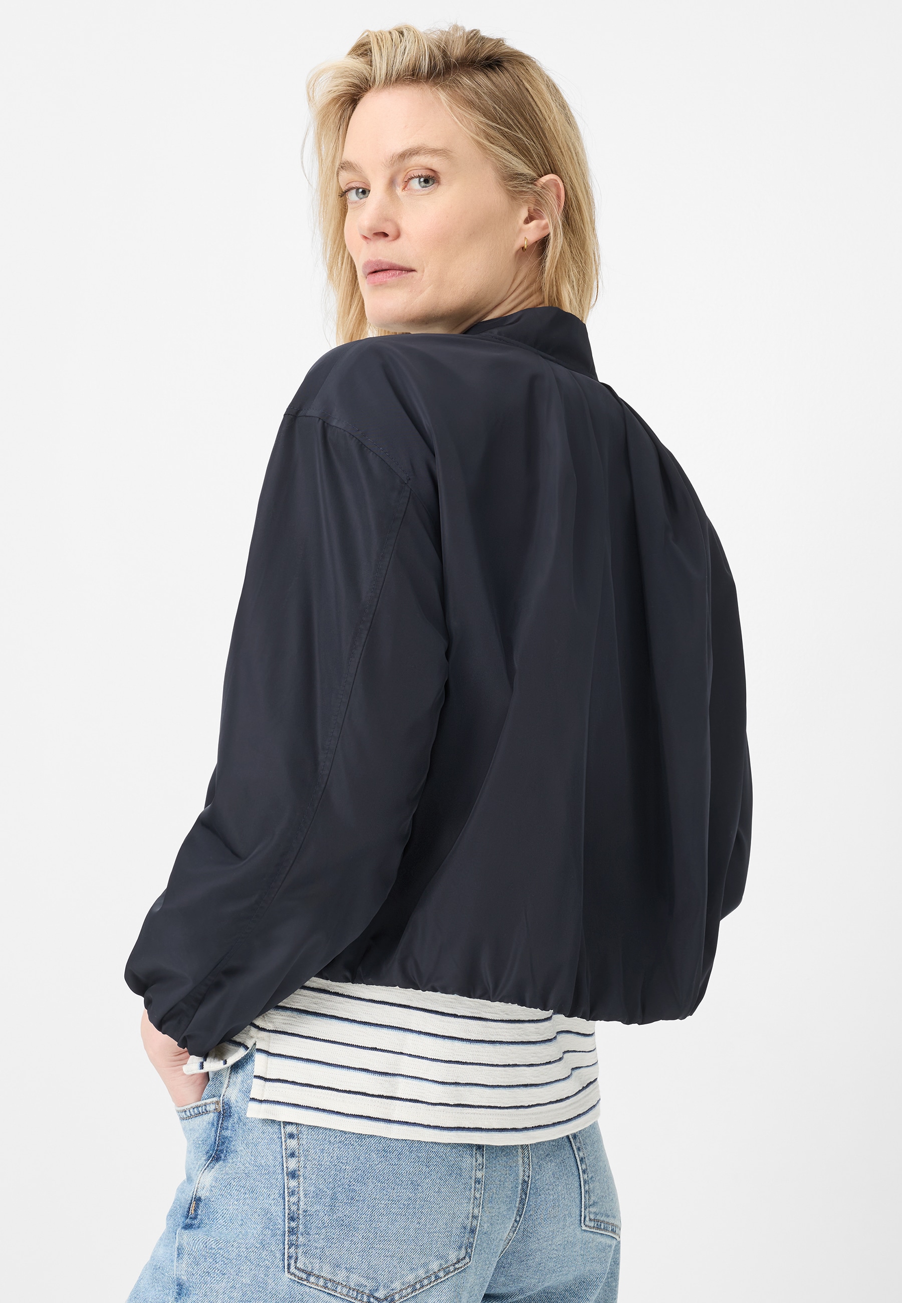 Fuchs Schmitt Blouson col montant, coupe régulière, plis dans le dos