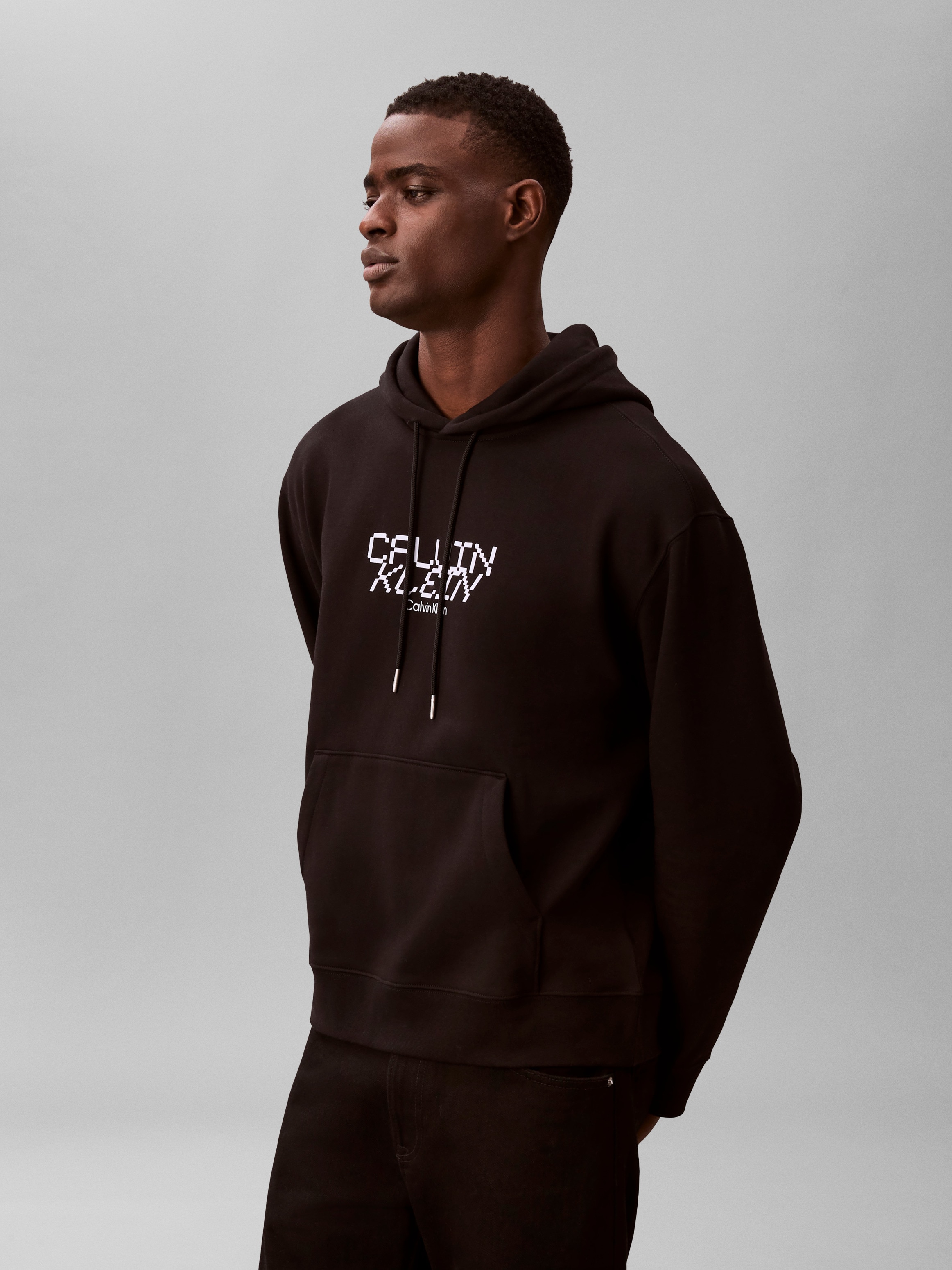Calvin Klein Sweat à capuche , Regular Fit, Kängurutasche, Logo-Schriftzug
