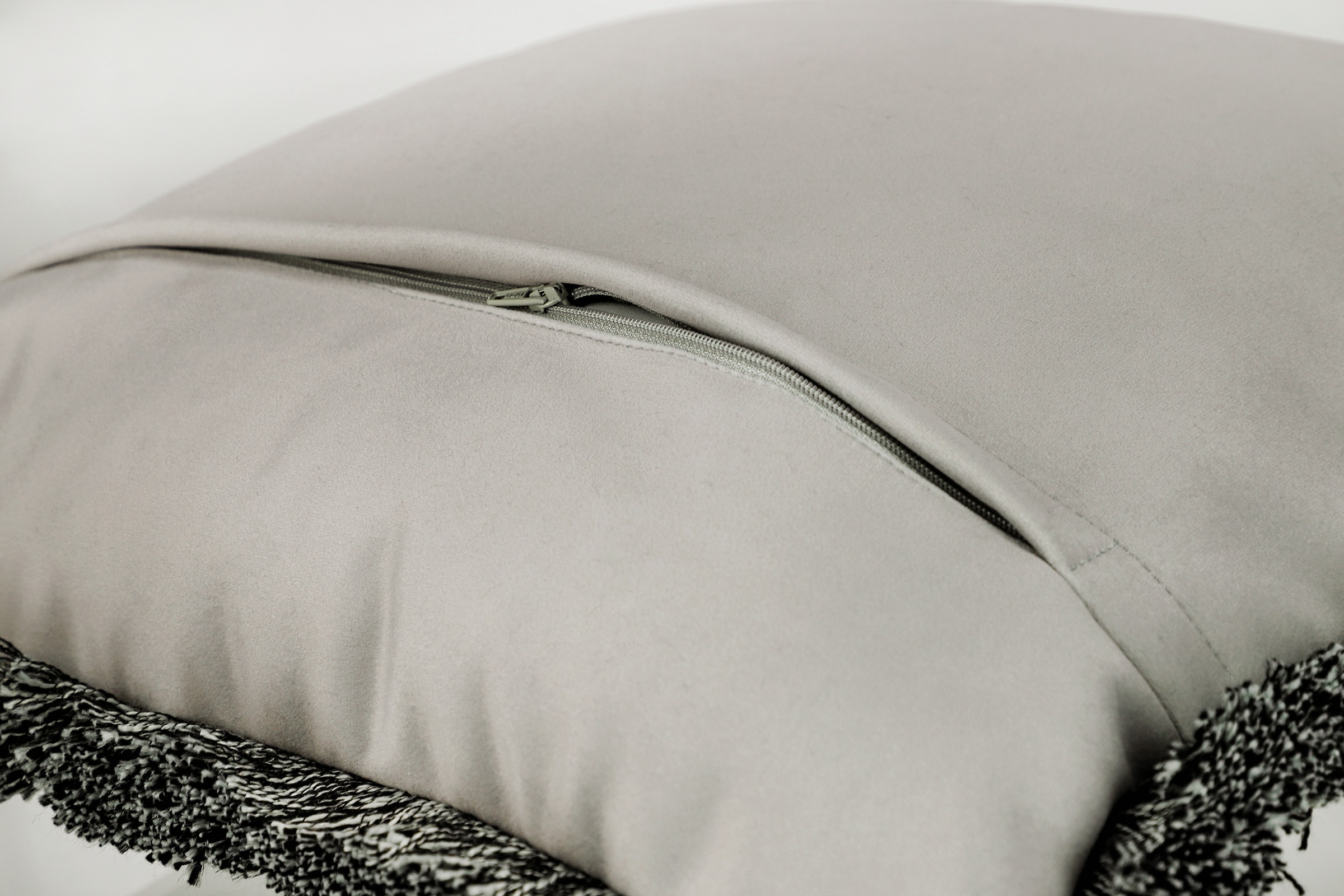 SCHÖNER WOHNEN-Kollektion Dekokissen »Trail« mit aufwendiger Stickerei