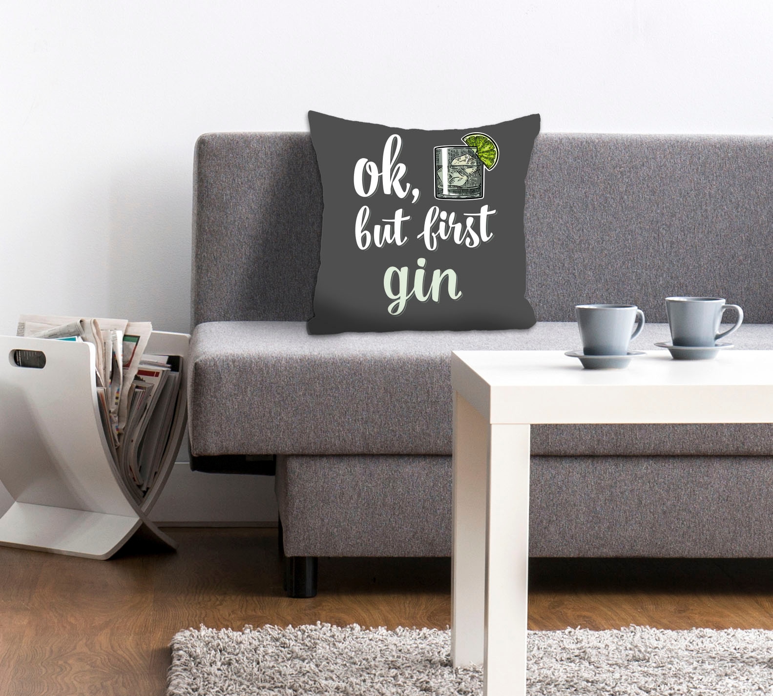 queence Dekokissen »ok, but first gin« mit einem Schriftzug