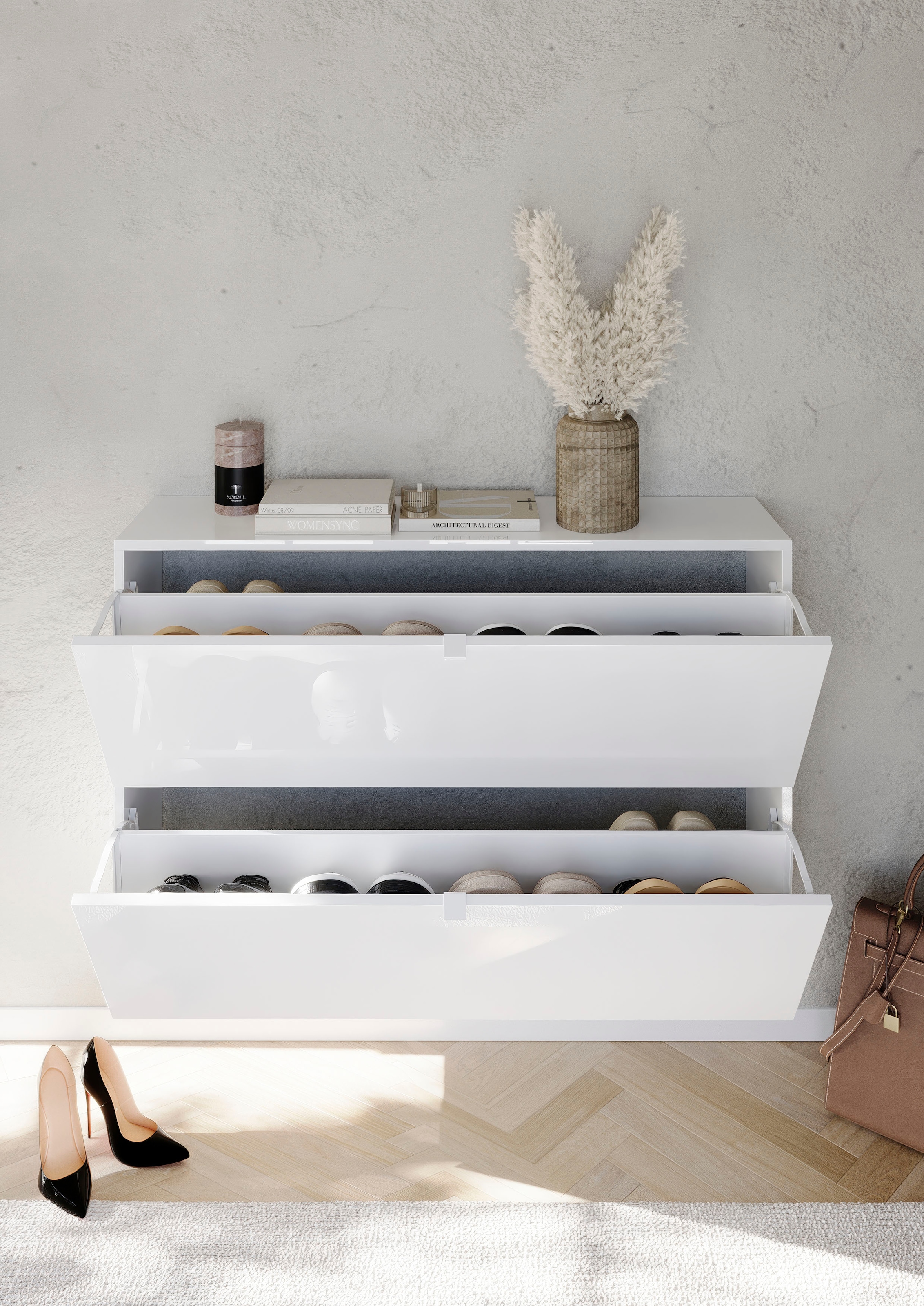 INOSIGN Schuhschrank »SMILE Breite 104 cm, 2 Klappen, komplett Weiss Hochglanz lackiert,«, Schuhkipper hängend o. stehend montierbar, 4 Fächer, Metallgriffe